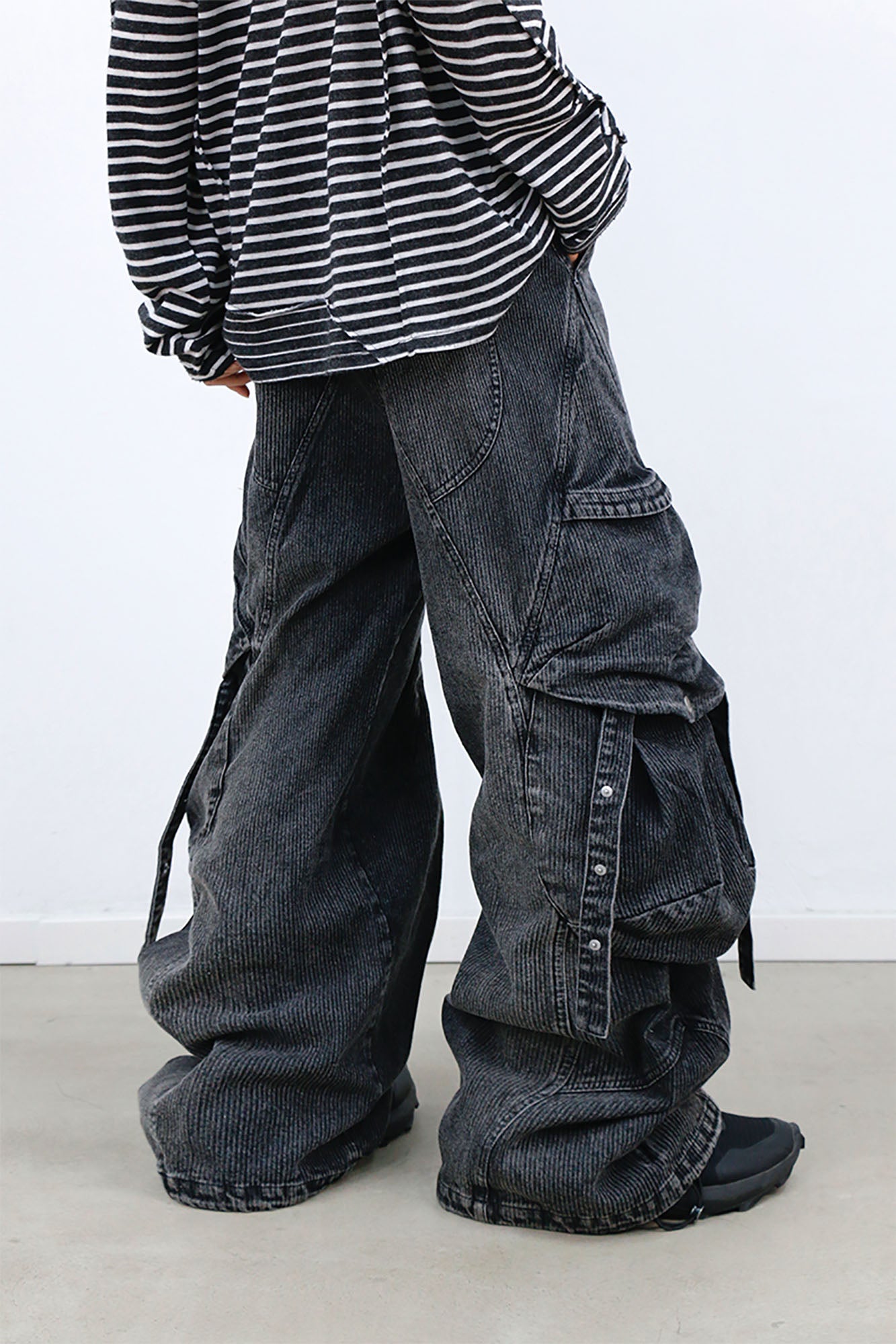 RELABEL Washed Paneled Strap Oversized Cargo Jeans Black, premium urban and streetwear designers apparel on PROJECTISR.com, RELABEL