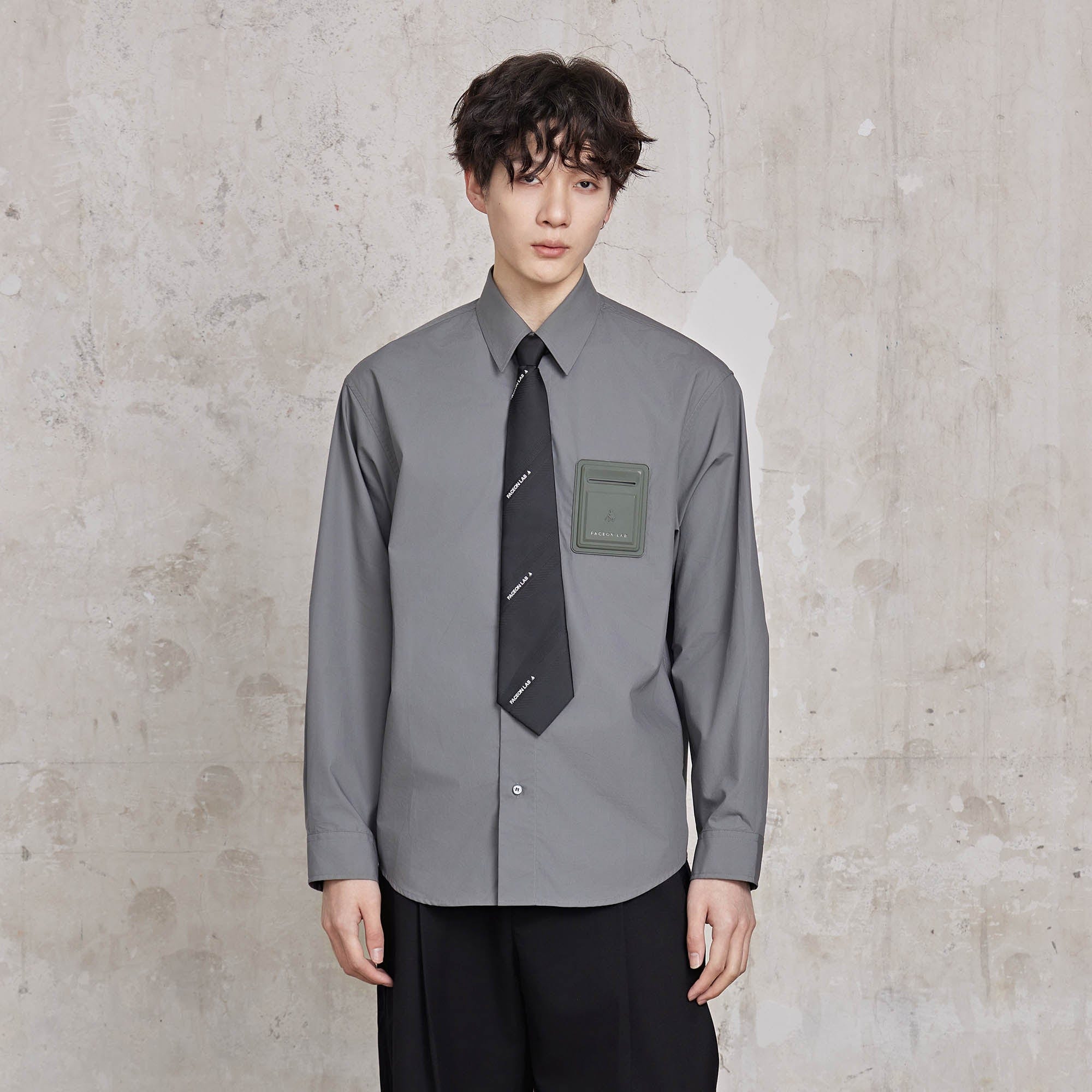 FACEONLAB Modern Patch-Pocket Poplin Shirt, premium urban and streetwear designers apparel on PROJECTISR.com, FACEONLAB