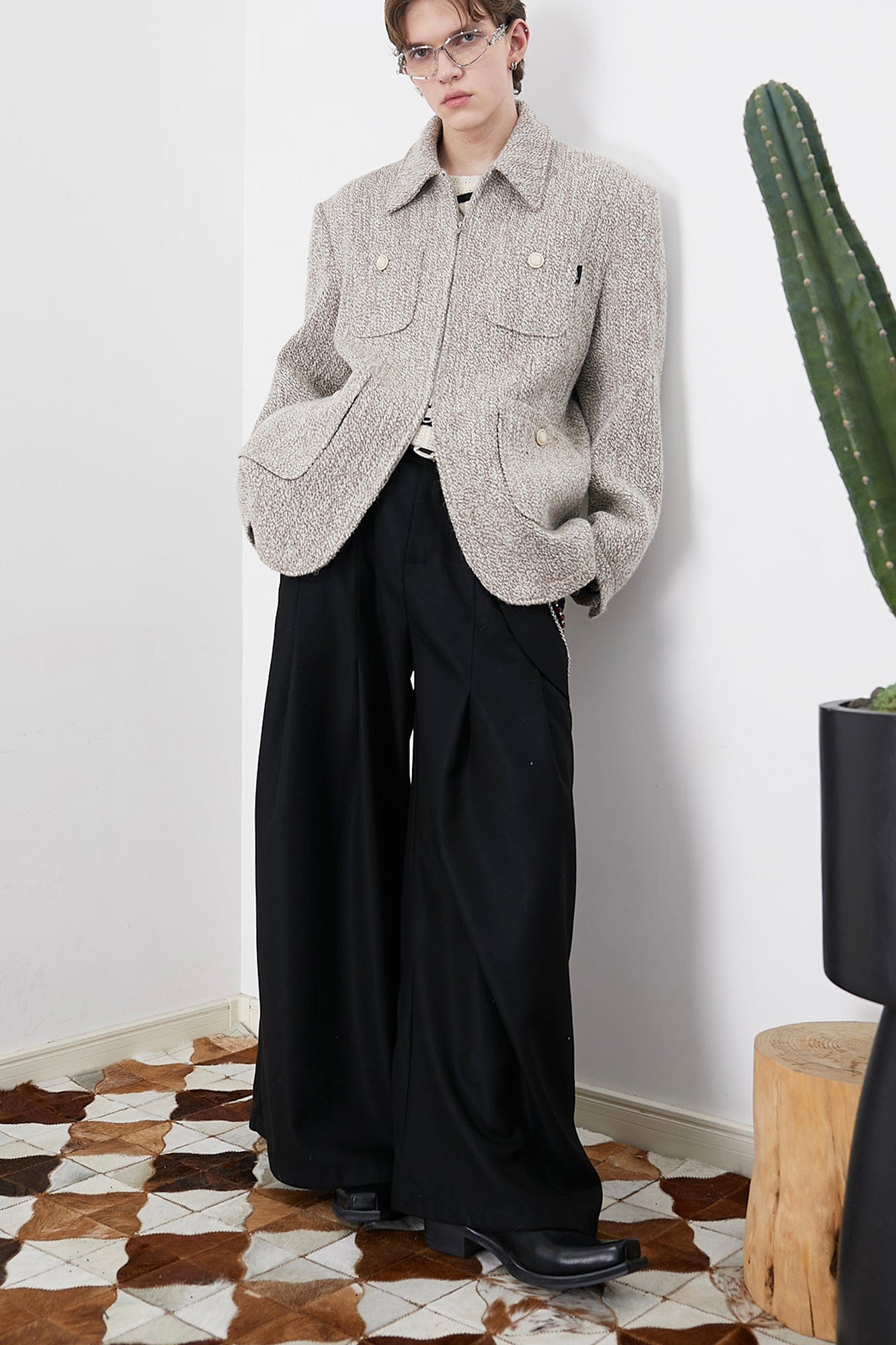 ASSEEN Asymmetrical Tab Pleated Wide-Leg Pants Black, premium urban and streetwear designers apparel on PROJECTISR.com, ASSEEN