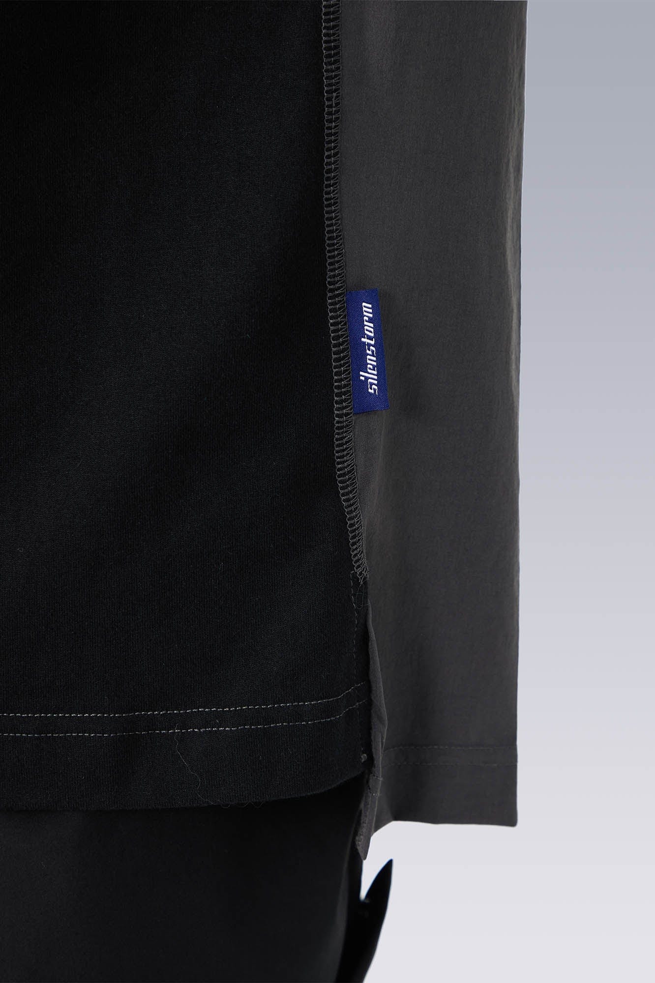 SILENSTORM Spliced Raglan Cycling Long-Sleeve Shirt, premium urban and streetwear designers apparel on PROJECTISR.com, SILENSTORM