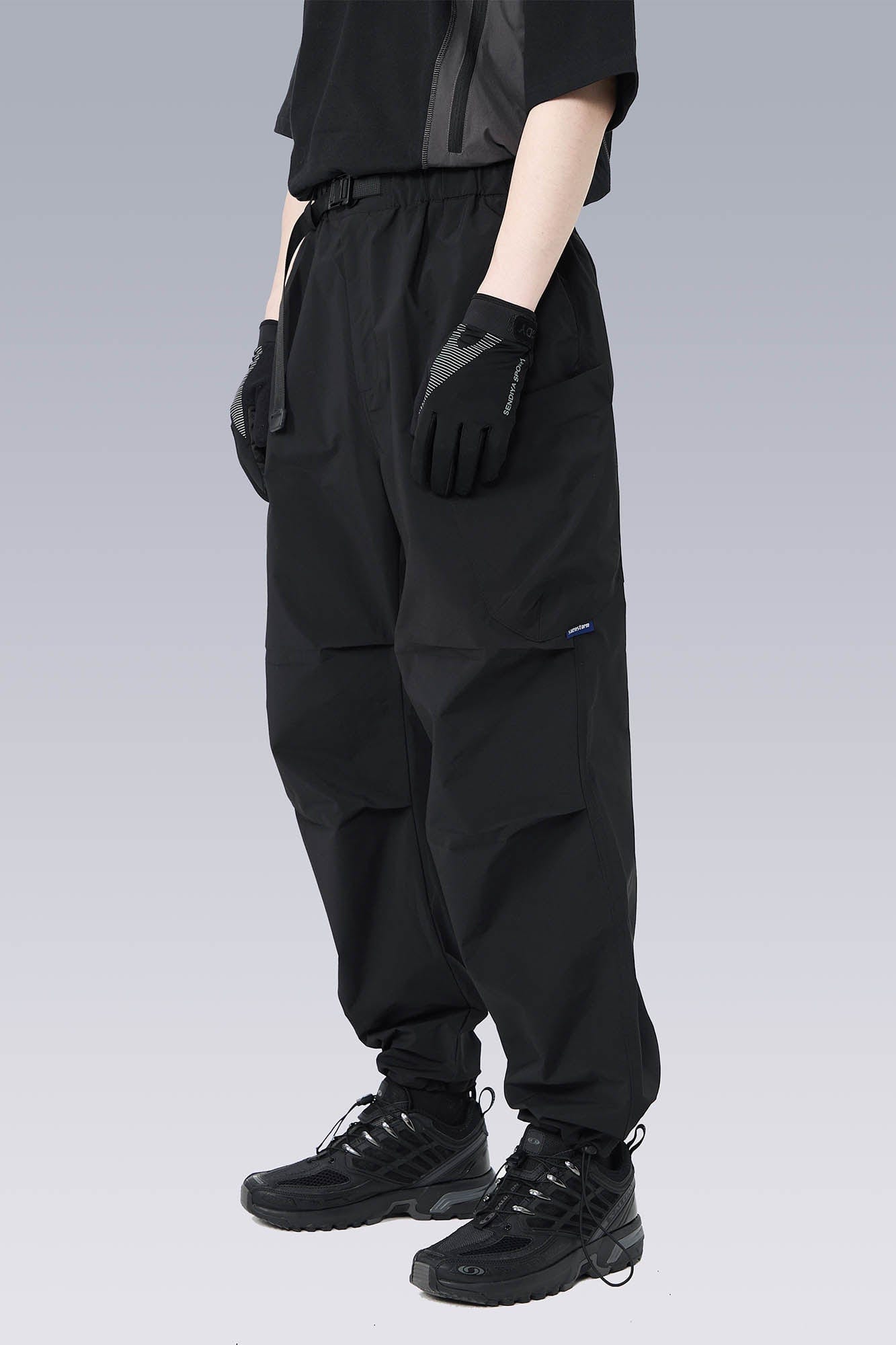 SILENSTORM Multi-Pocket Pleated Quick-Dry Hiking Pants, premium urban and streetwear designers apparel on PROJECTISR.com, SILENSTORM