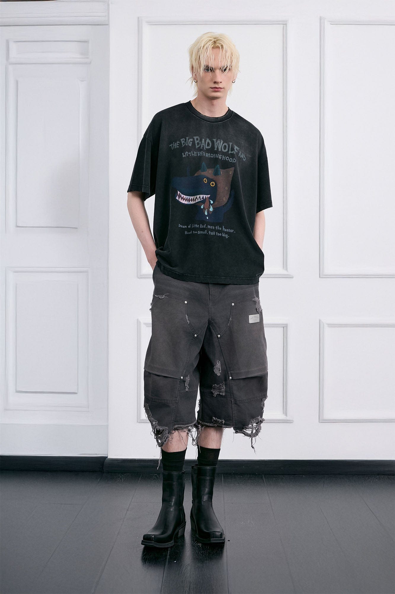 FACEONLAB Big Bad Wolf Oversized T-Shirt, premium urban and streetwear designers apparel on PROJECTISR.com, FACEONLAB