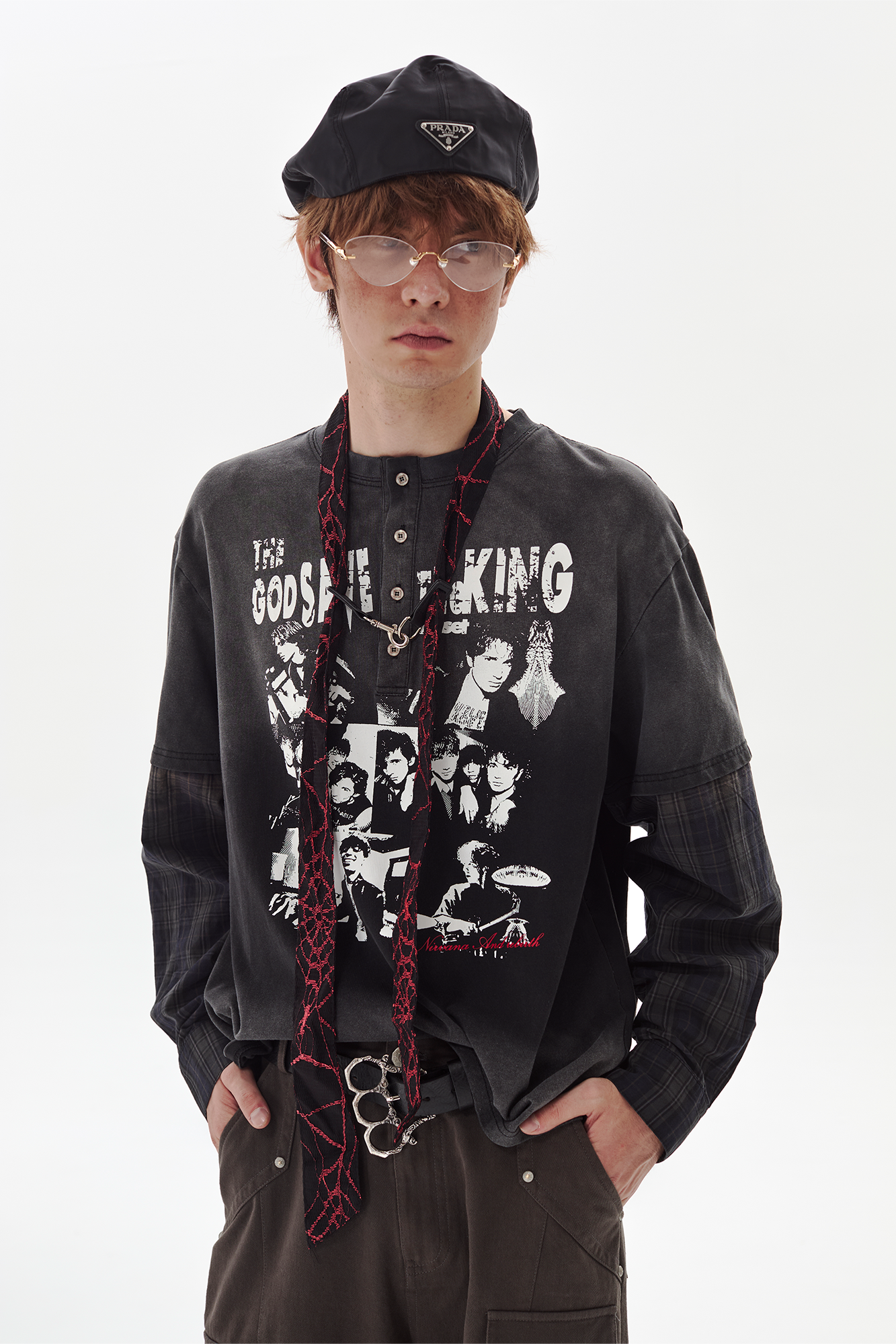 PASET Henley Portrait Graphic Layered Sweatshirt