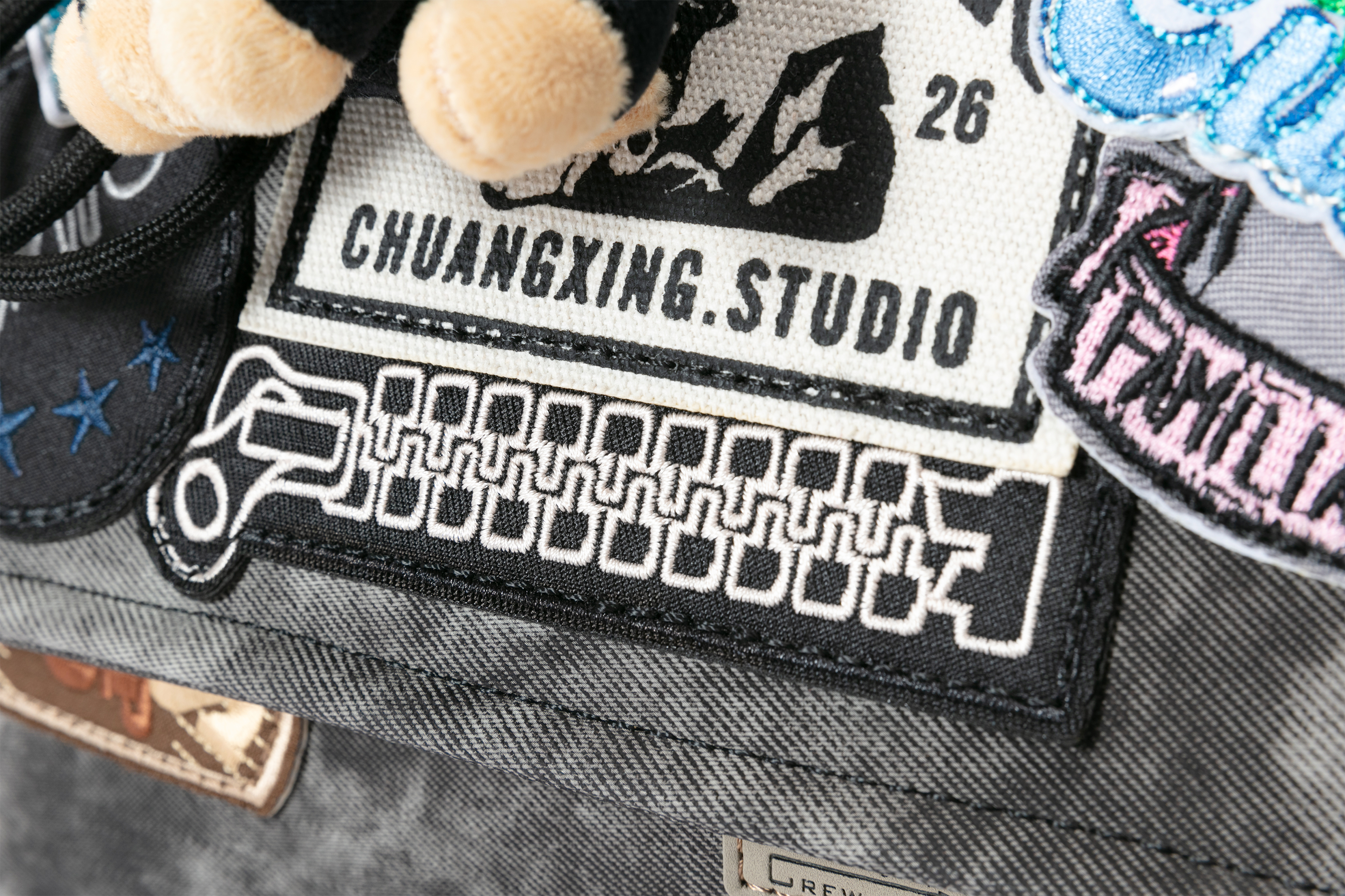 BLING BOX Patched Graffiti Washed Shoulder Bag