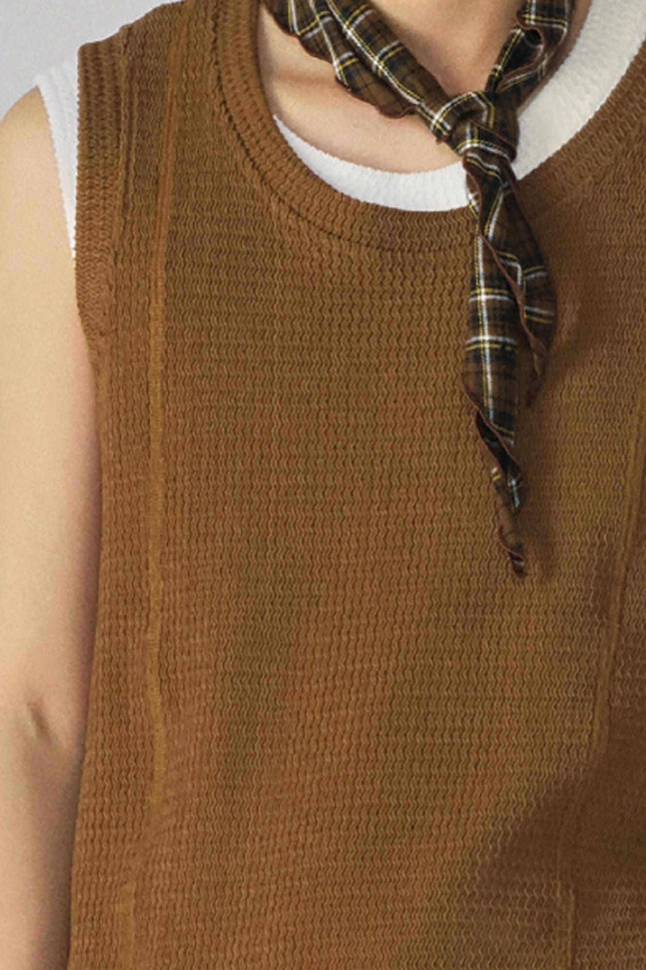 GONGHE REPUB Wavy Ribbed Vest, premium urban and streetwear designers apparel on PROJECTISR.com, GONGHE REPUB