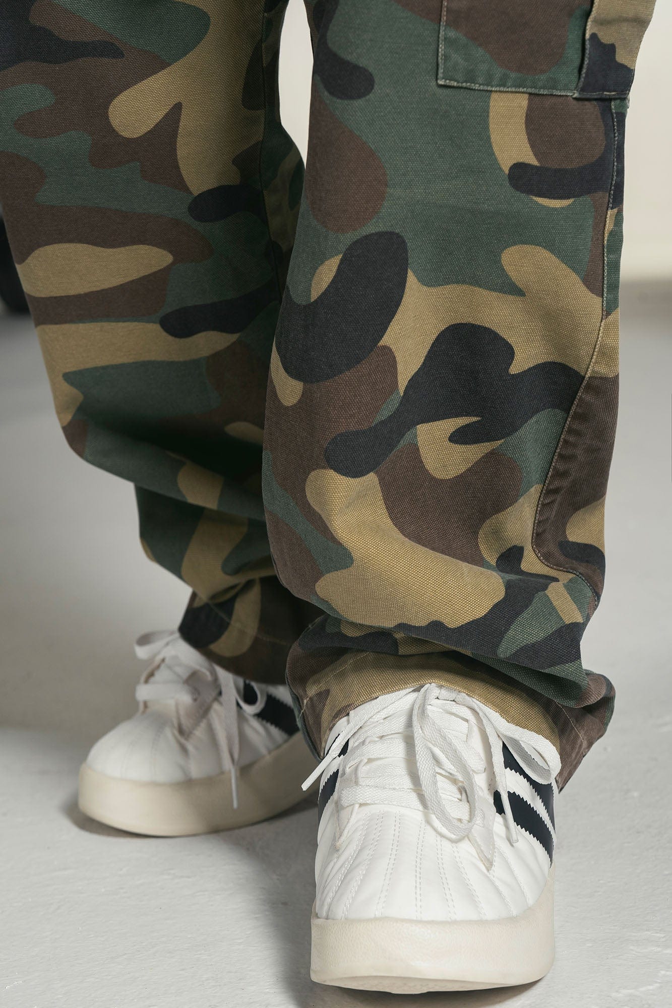 MAKEMORE Camo Drawstring Cargo Sweatpants, premium urban and streetwear designers apparel on PROJECTISR.com, MAKEMORE