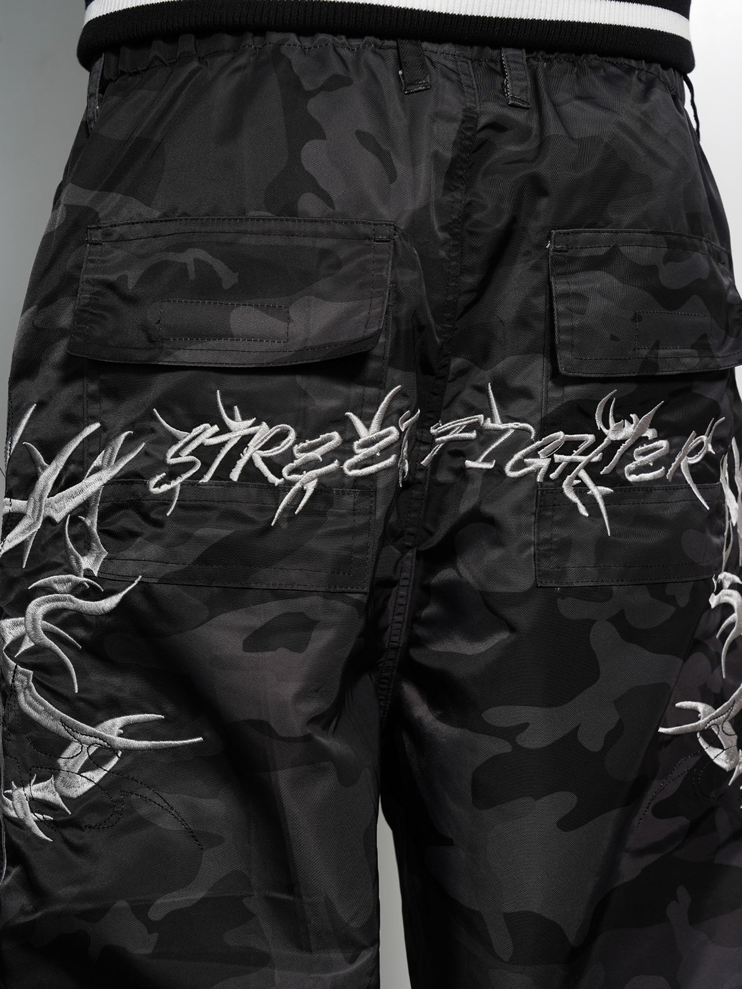 VINKID Thorn Embroidered Camo Straight-Leg Pants