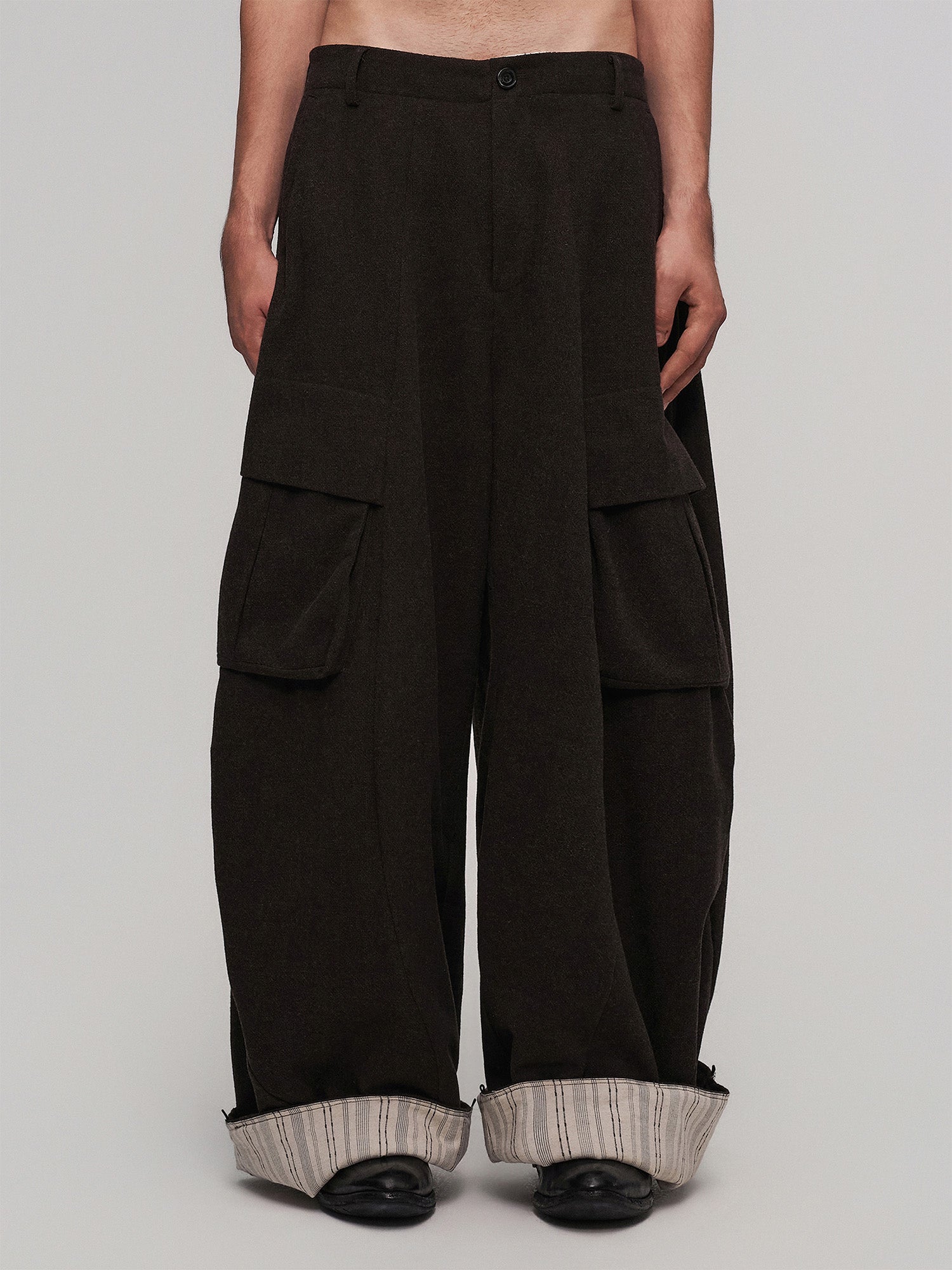 ILNya Nieternite Nifutur Minimal Wool-Blend Big-Pocket Wide-Leg Pants