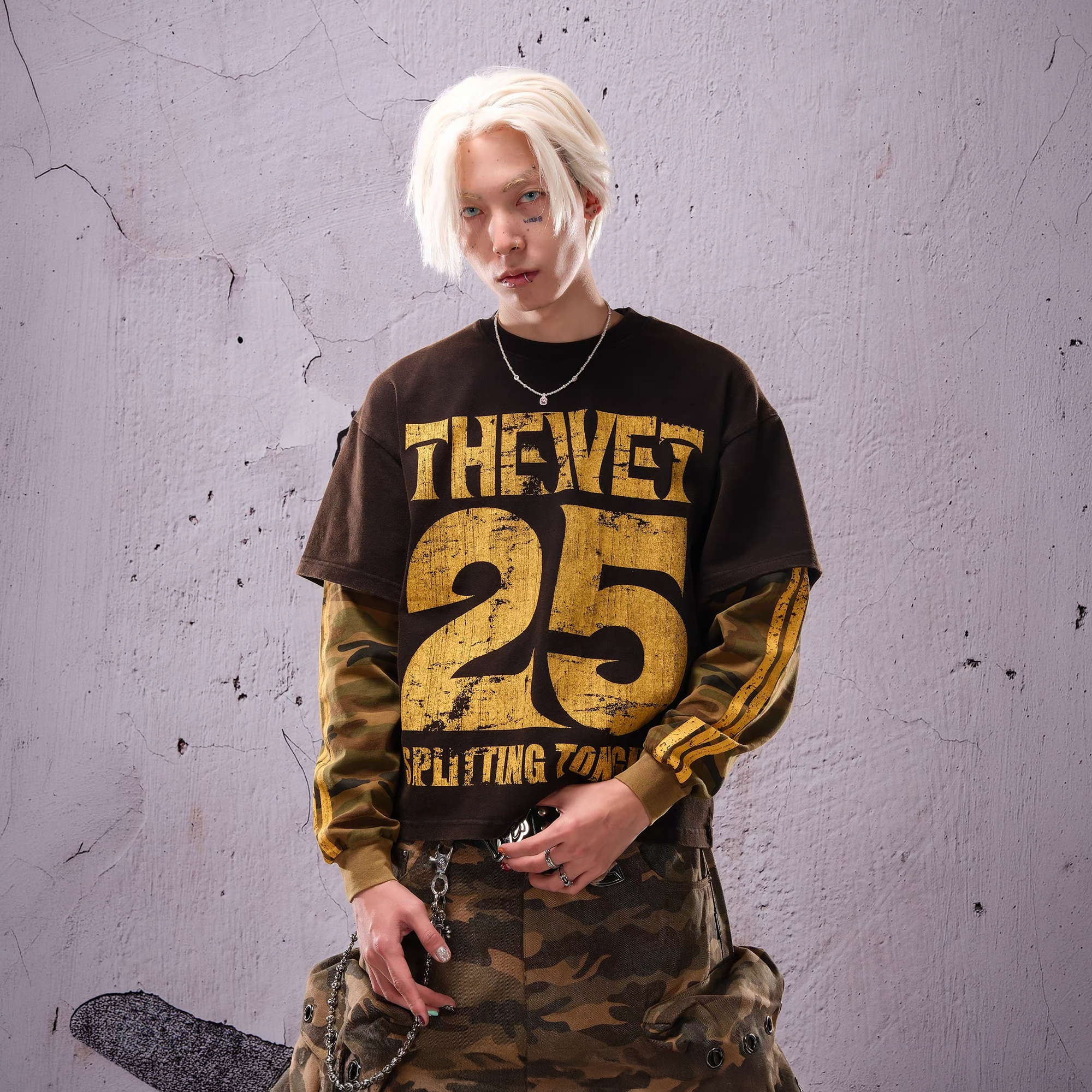THEWET Camo Washed Layered Long-Sleeve Tee