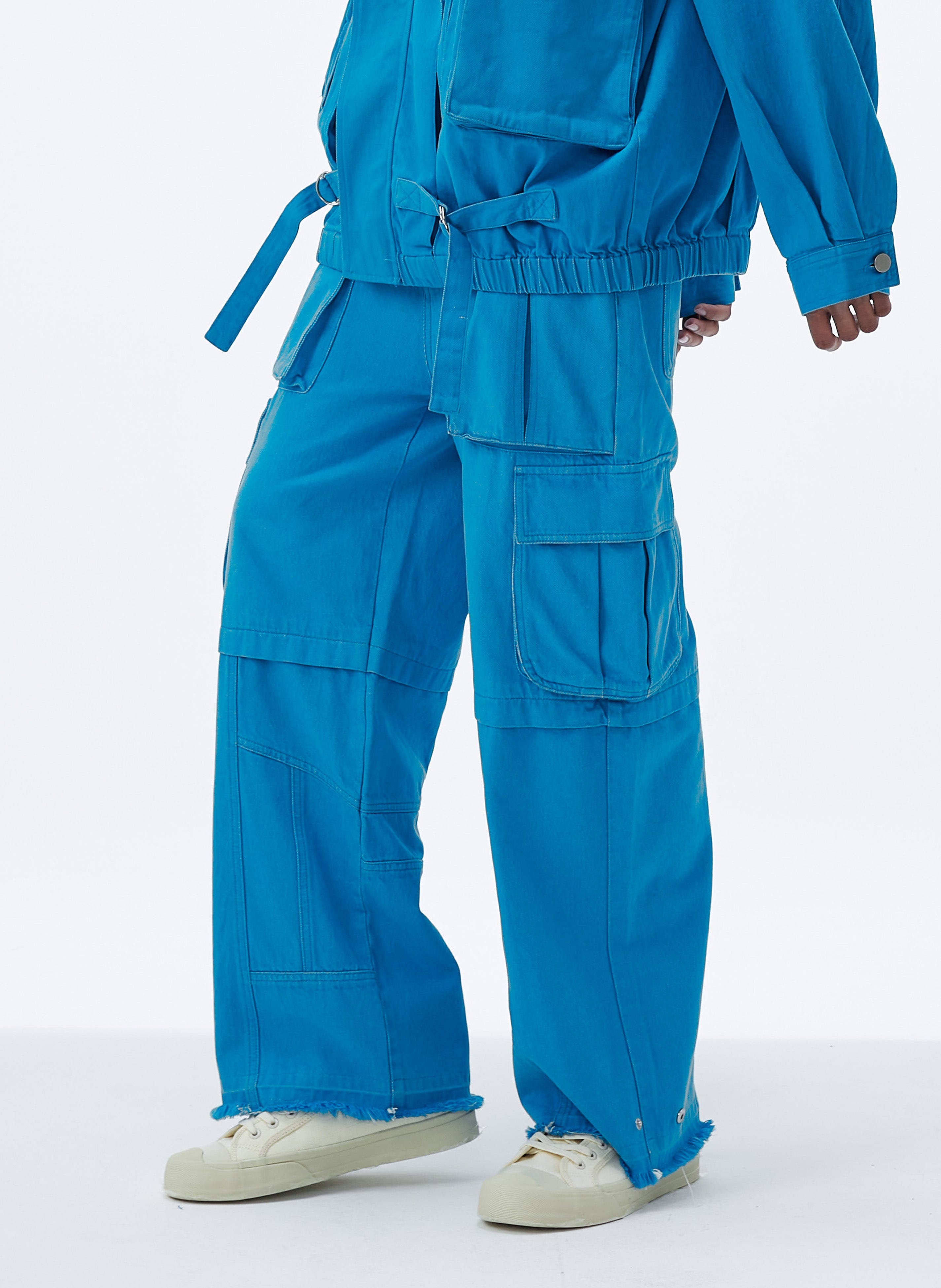 VANN VALRENCE Distressed Utility Frayed-Hem Denim Cargo Pants