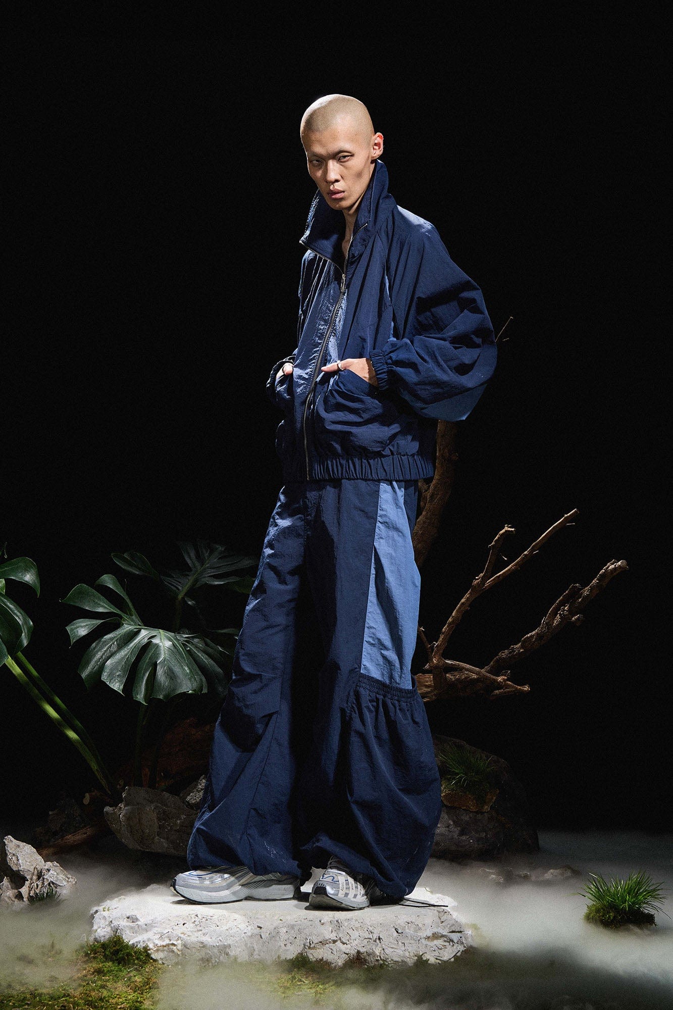 RELABEL Big-Pocket Pleated Oversized Curved Pants Blue, premium urban and streetwear designers apparel on PROJECTISR.com, RELABEL