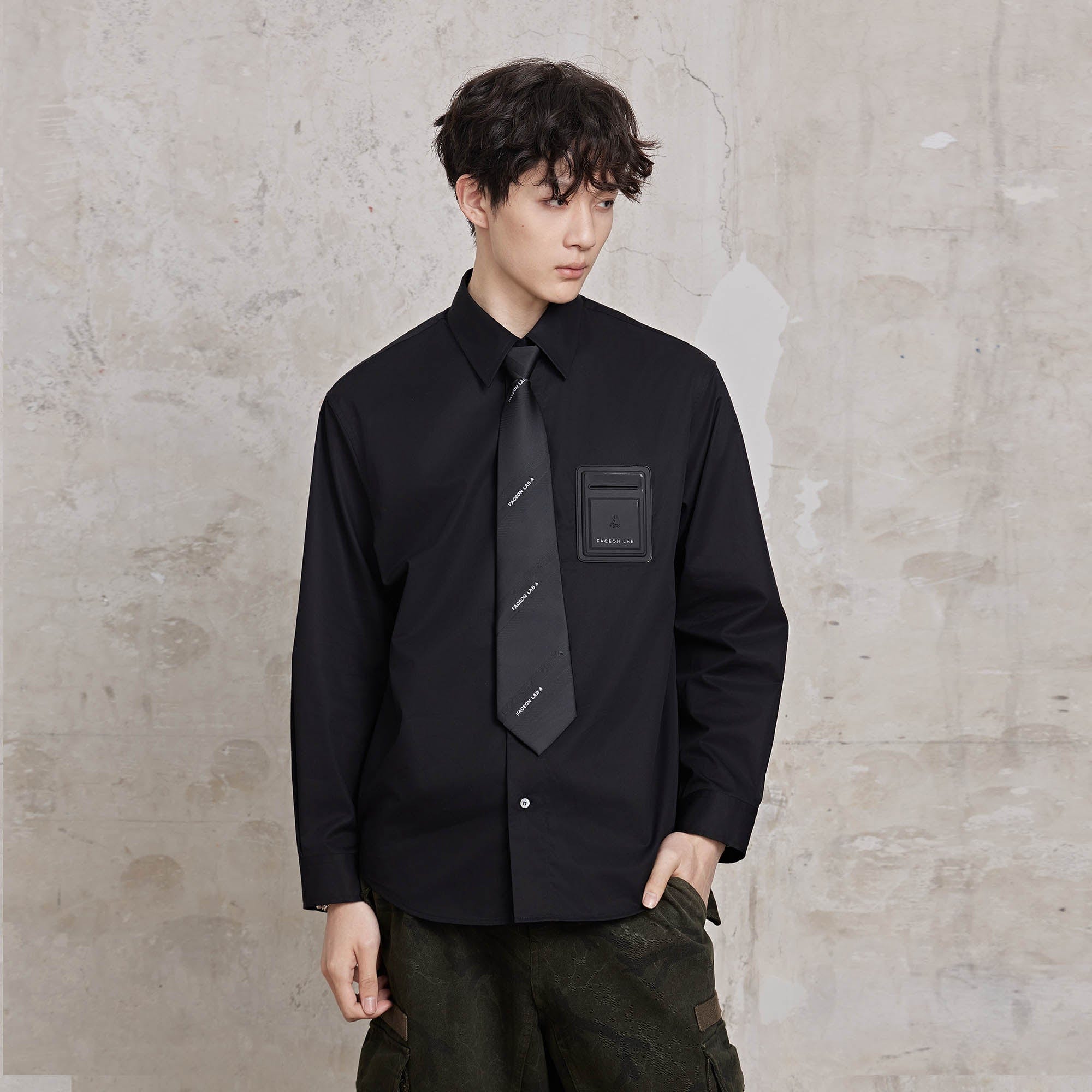 FACEONLAB Modern Patch-Pocket Poplin Shirt, premium urban and streetwear designers apparel on PROJECTISR.com, FACEONLAB