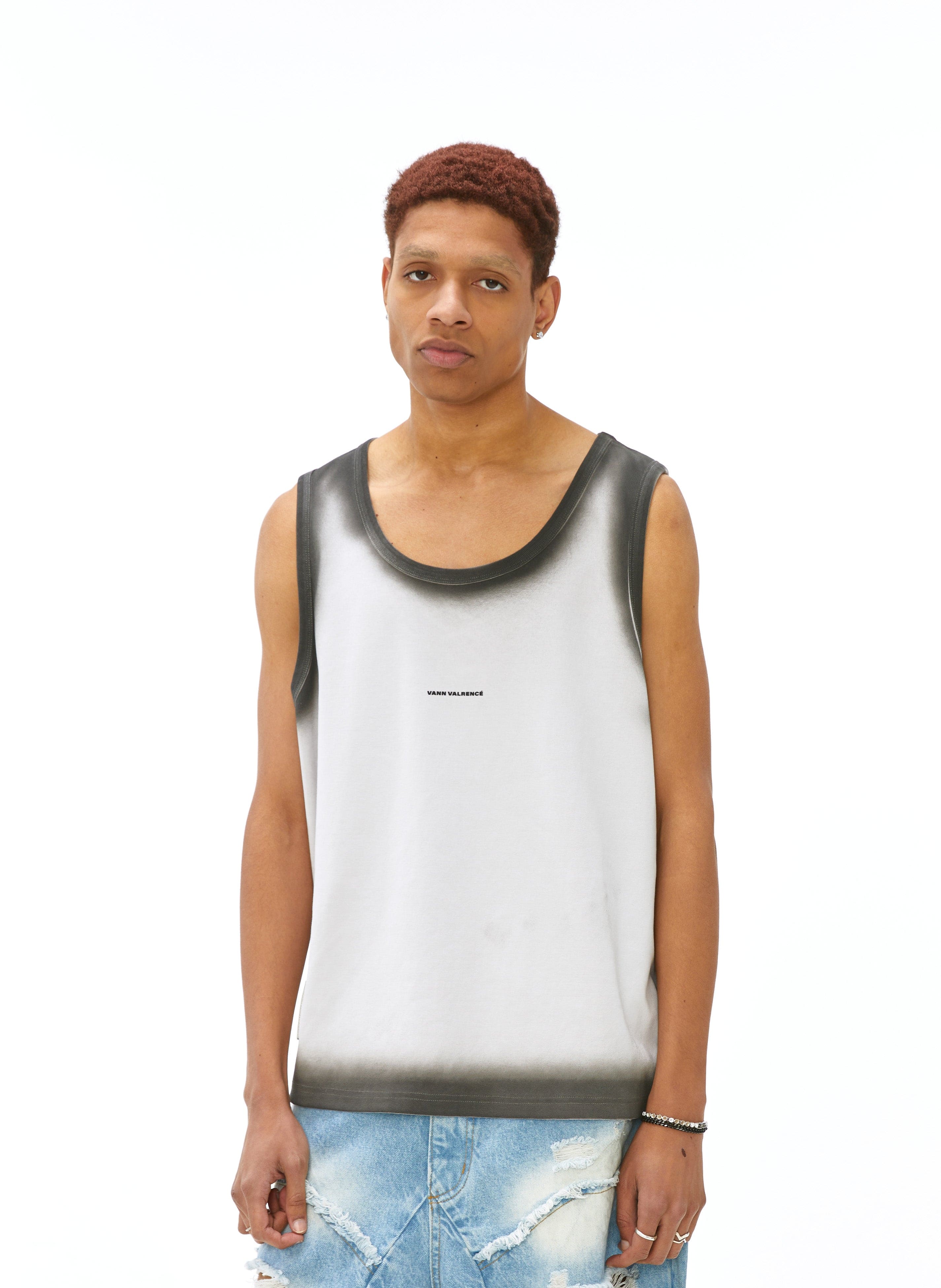 VANN VALRENCE Distressed Edge-Sprayed Oversized Tank Top