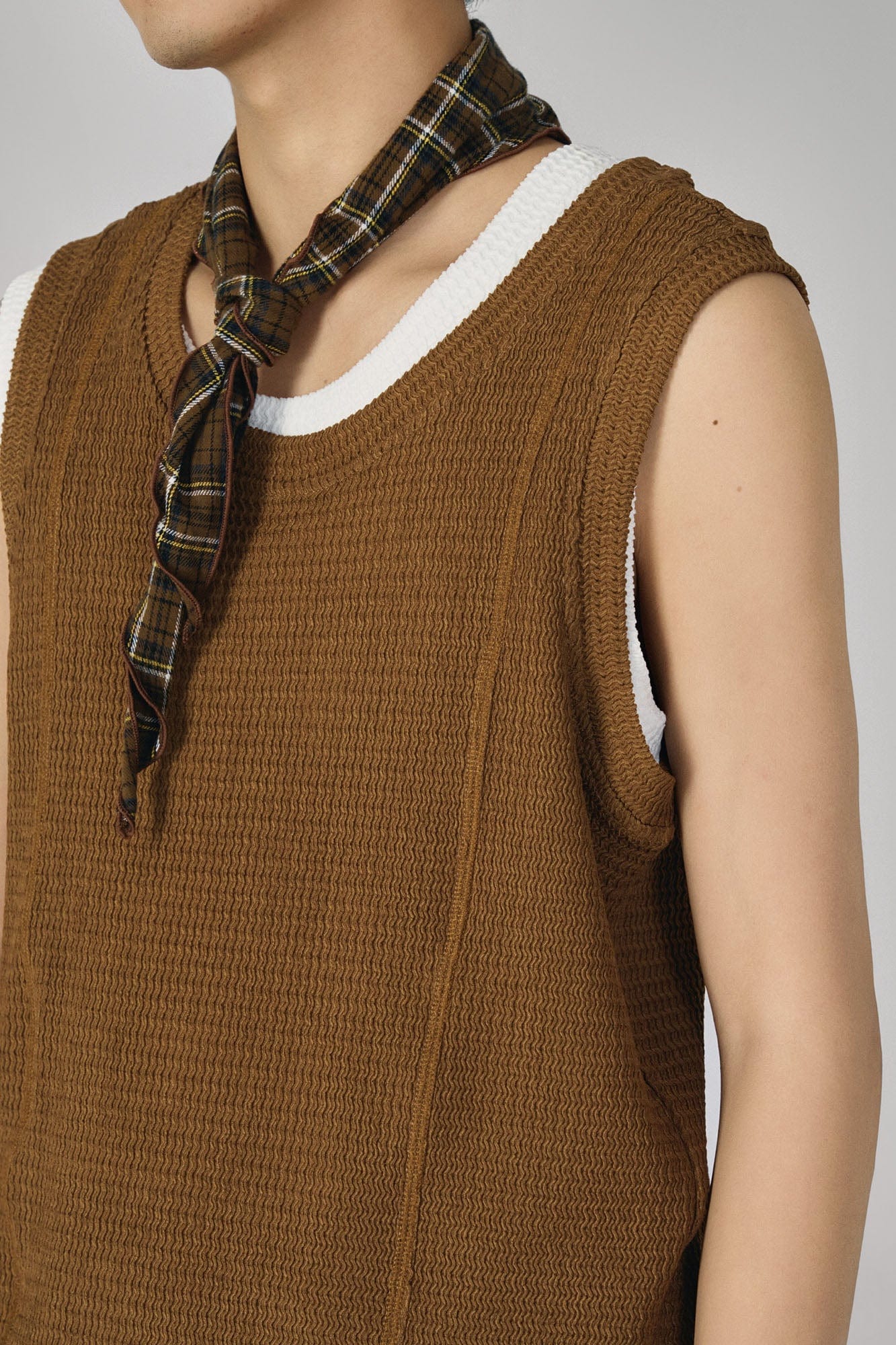 GONGHE REPUB Wavy Ribbed Vest, premium urban and streetwear designers apparel on PROJECTISR.com, GONGHE REPUB