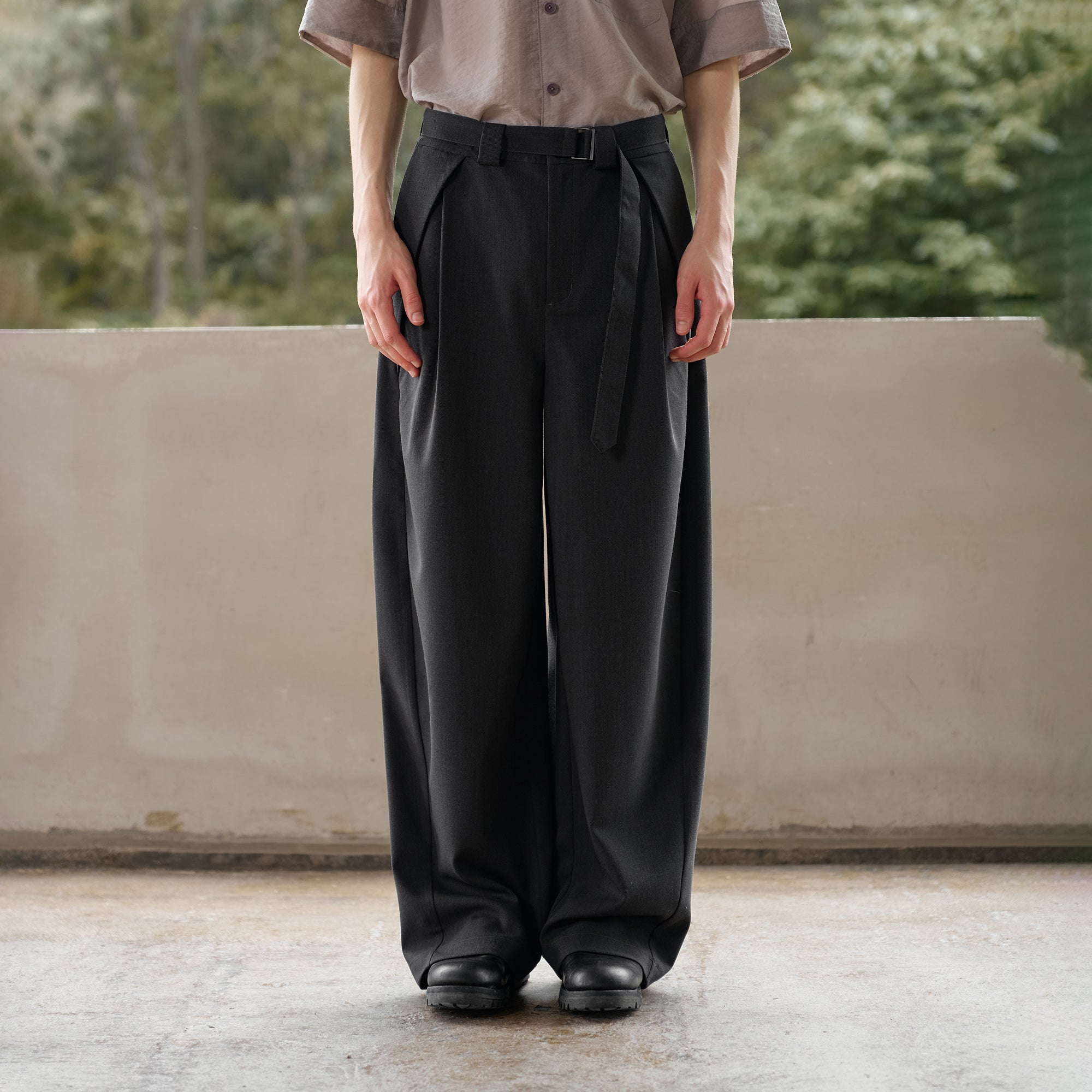 MOITIEDEPETALE Minimal Wrap Belt Curved-Leg Trousers