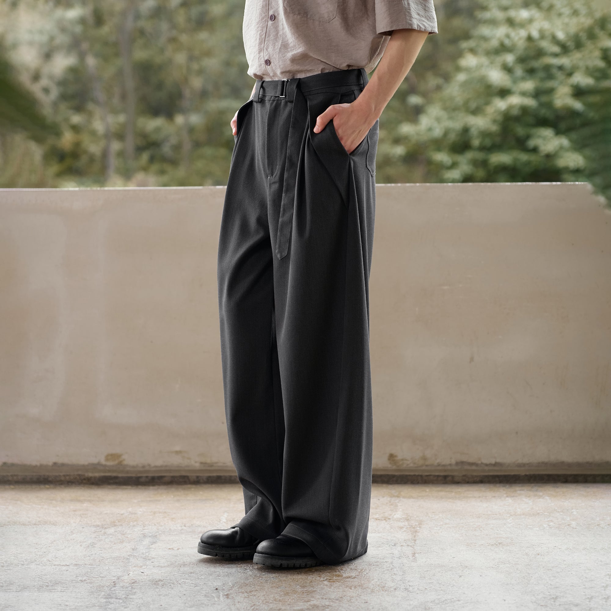 MOITIEDEPETALE Minimal Wrap Belt Curved-Leg Trousers