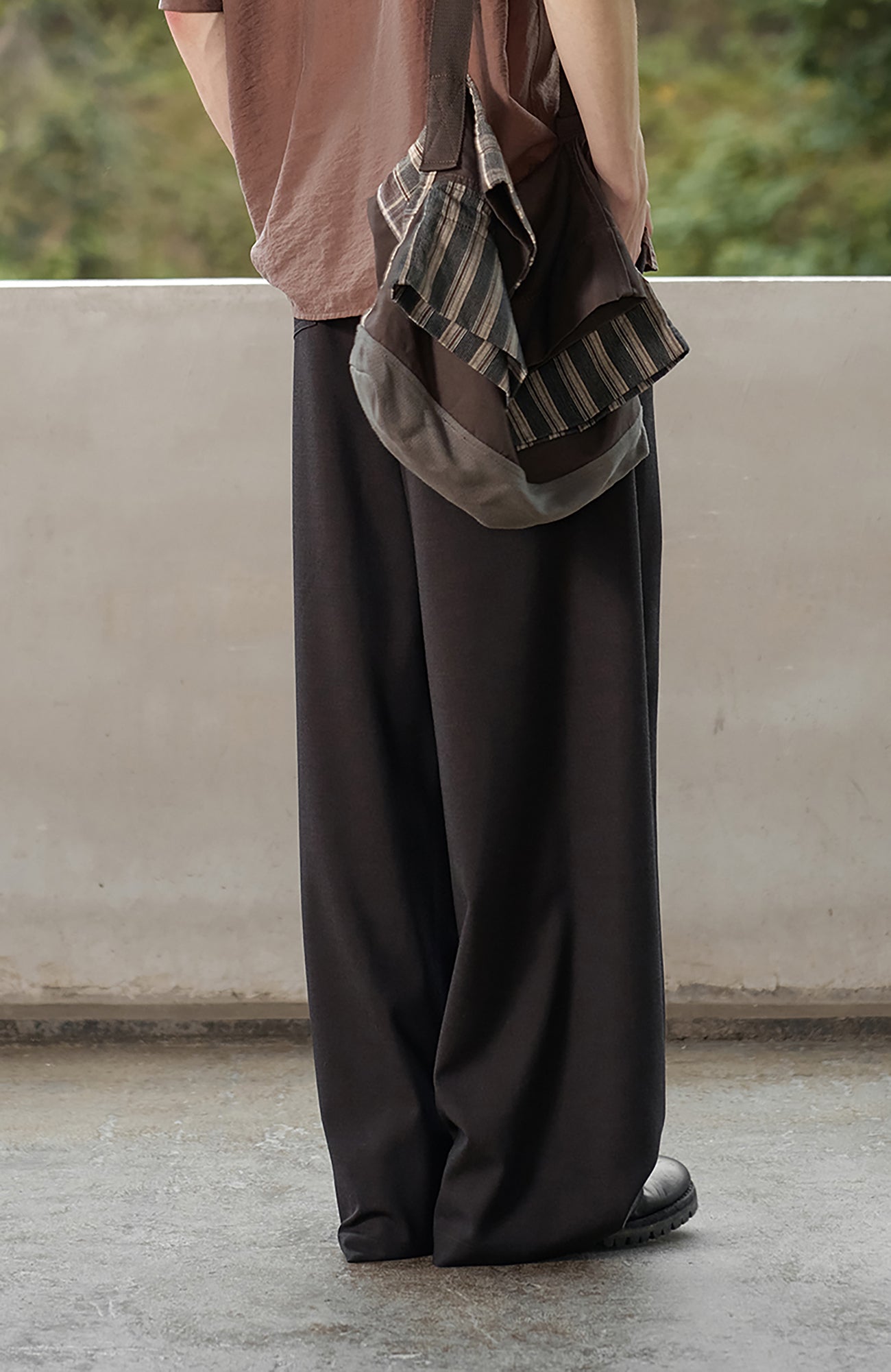 MOITIEDEPETALE Minimal Wrap Belt Curved-Leg Trousers