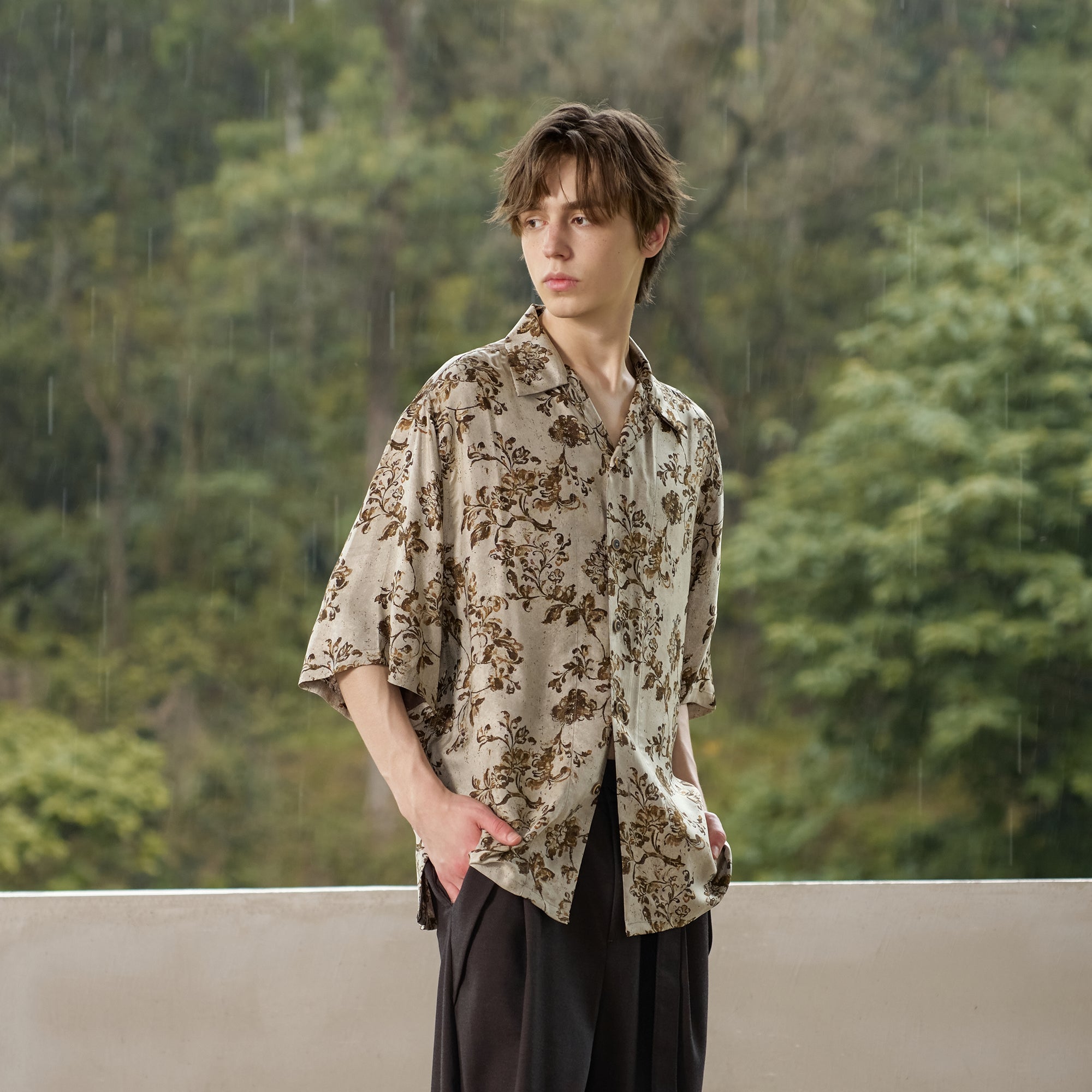 MOITIEDEPETALE Retro Floral Cupro-Blend Half Shirt