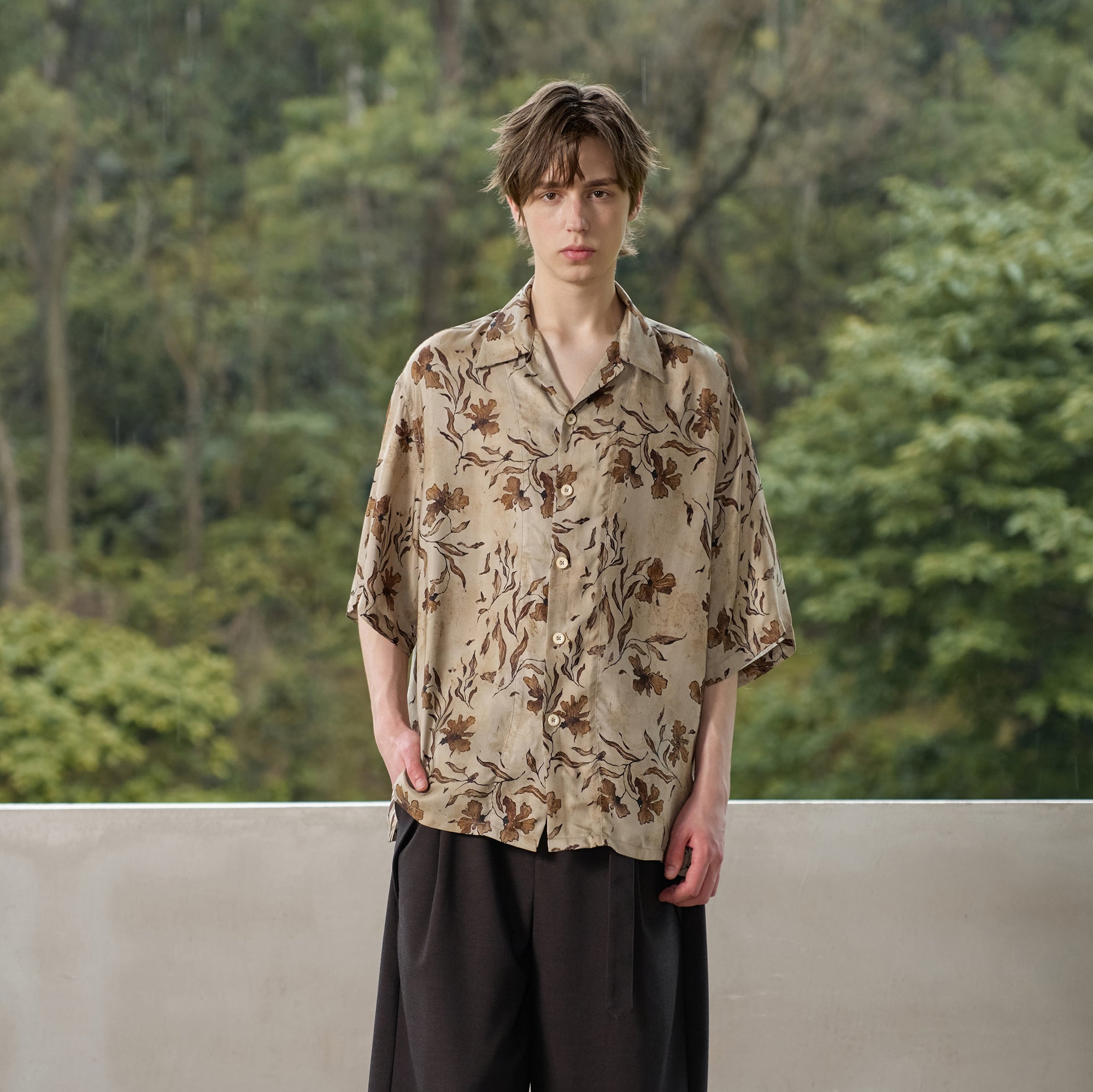 MOITIEDEPETALE Retro Botanical Cupro-Blend Half Shirt