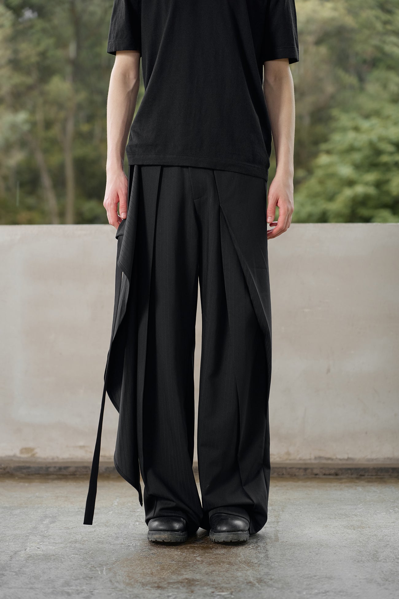 MOITIEDEPETALE Detachable Wrap Panel Slanted Pleat Trousers