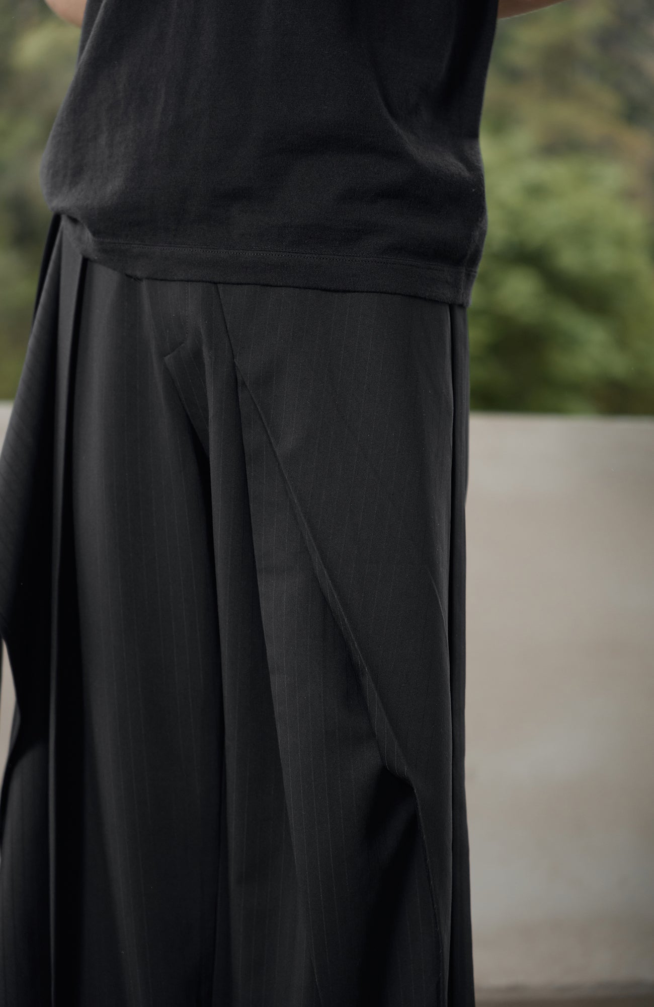 MOITIEDEPETALE Detachable Wrap Panel Slanted Pleat Trousers