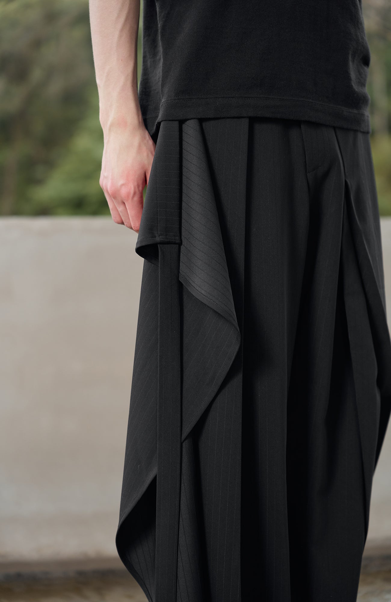 MOITIEDEPETALE Detachable Wrap Panel Slanted Pleat Trousers