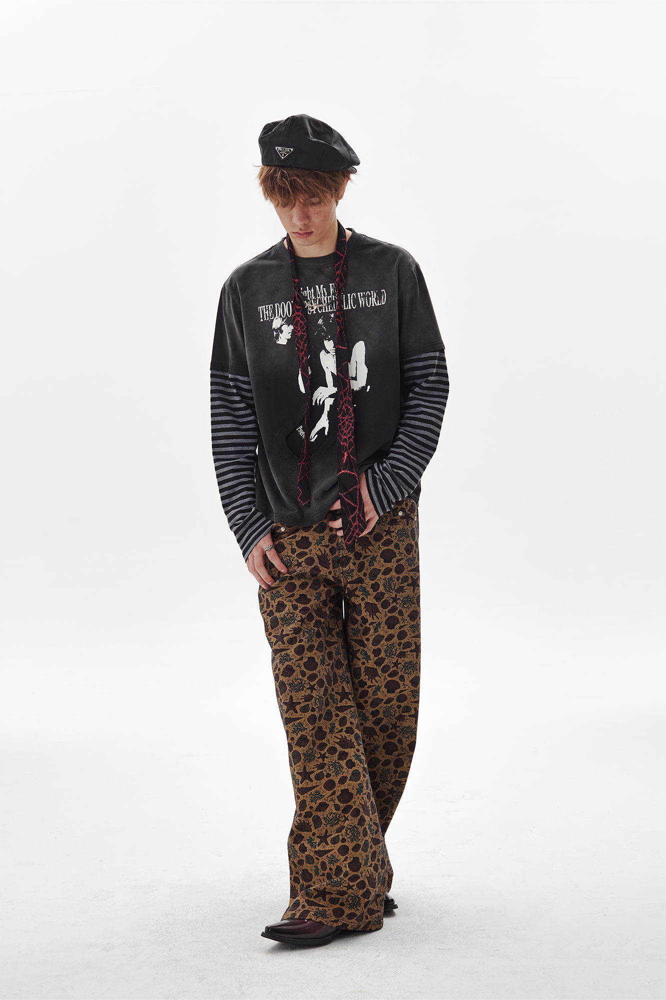 PASET Retro Portrait Graphic Layered Long-Sleeve Tee