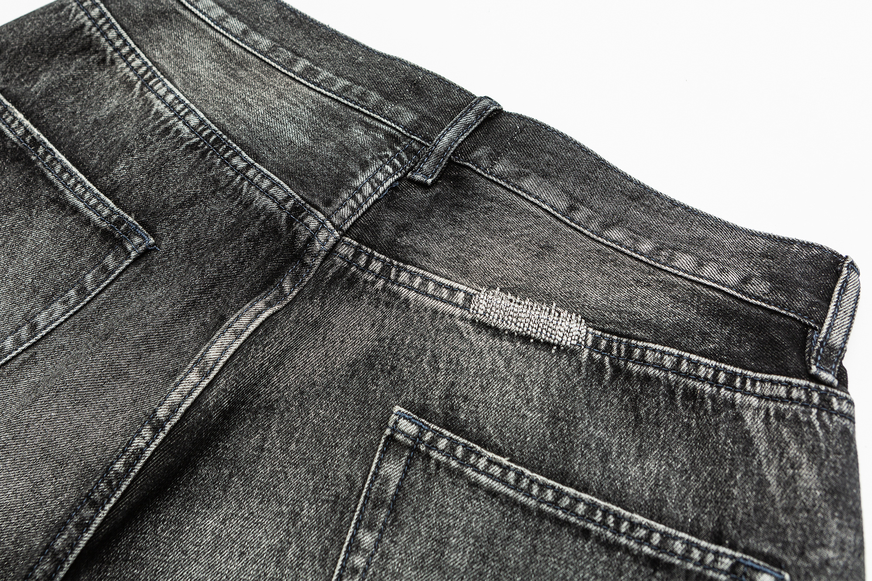 ME DA IGUAL Washed Destroyed Patch Straight-Leg Jeans