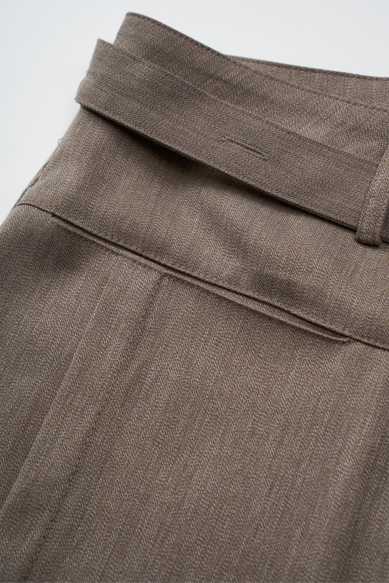GONGHE REPUB Draped Belted Wool Shorts
