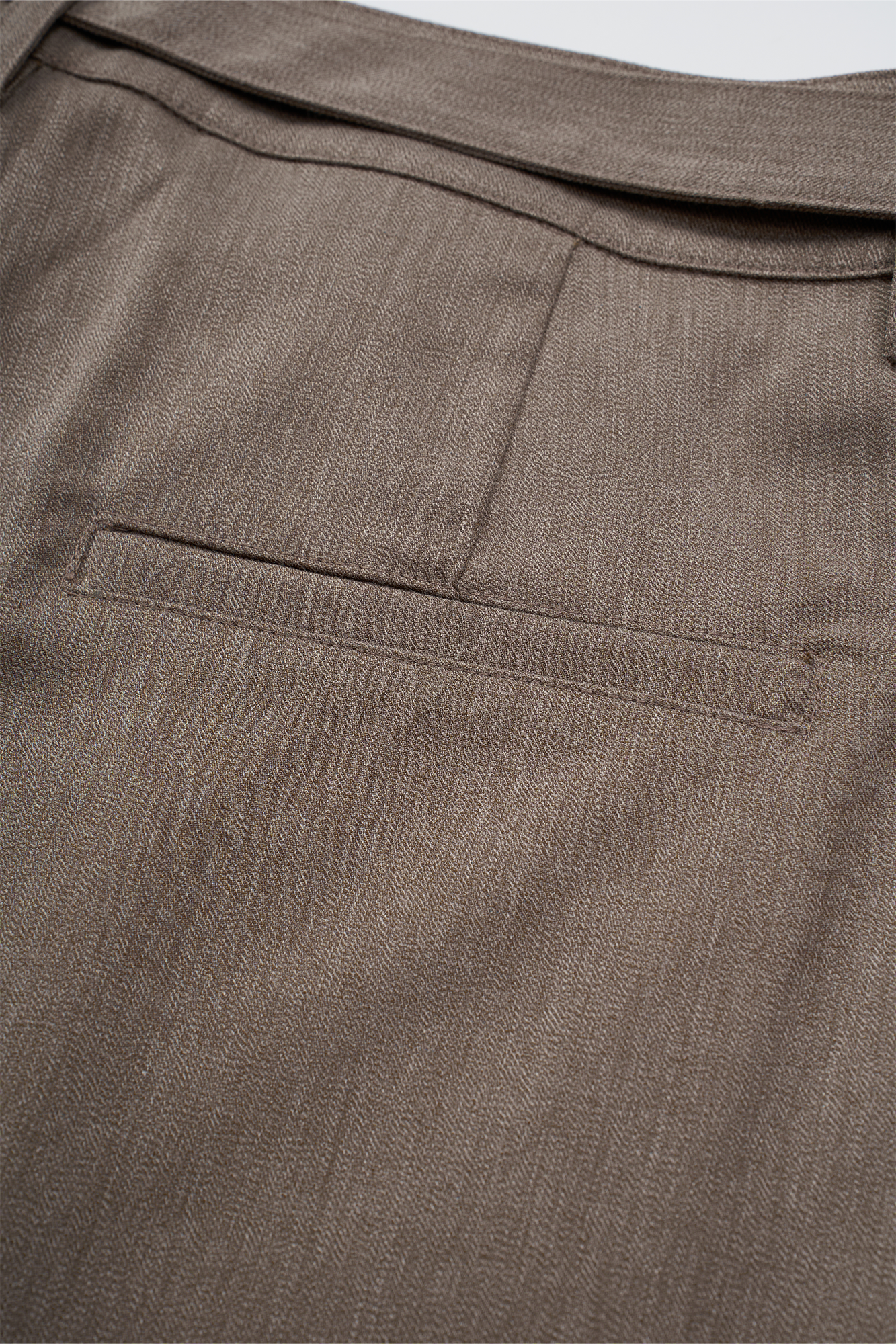 GONGHE REPUB Draped Belted Wool Shorts