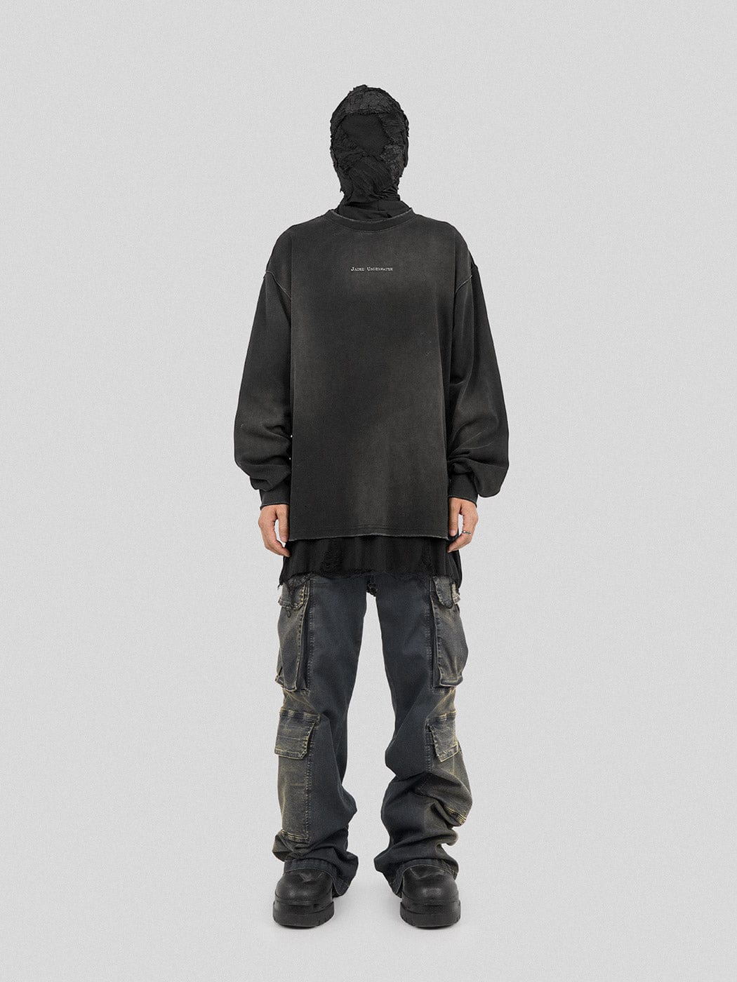 UNDERWATER Multi Pockets Gradient Jeans, premium urban and streetwear designers apparel on PROJECTISR.com, UNDERWATER