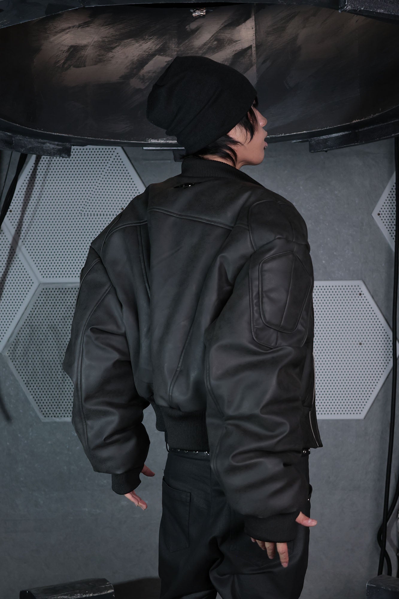 SSIN7 Panel-Structured Bomber Jacket