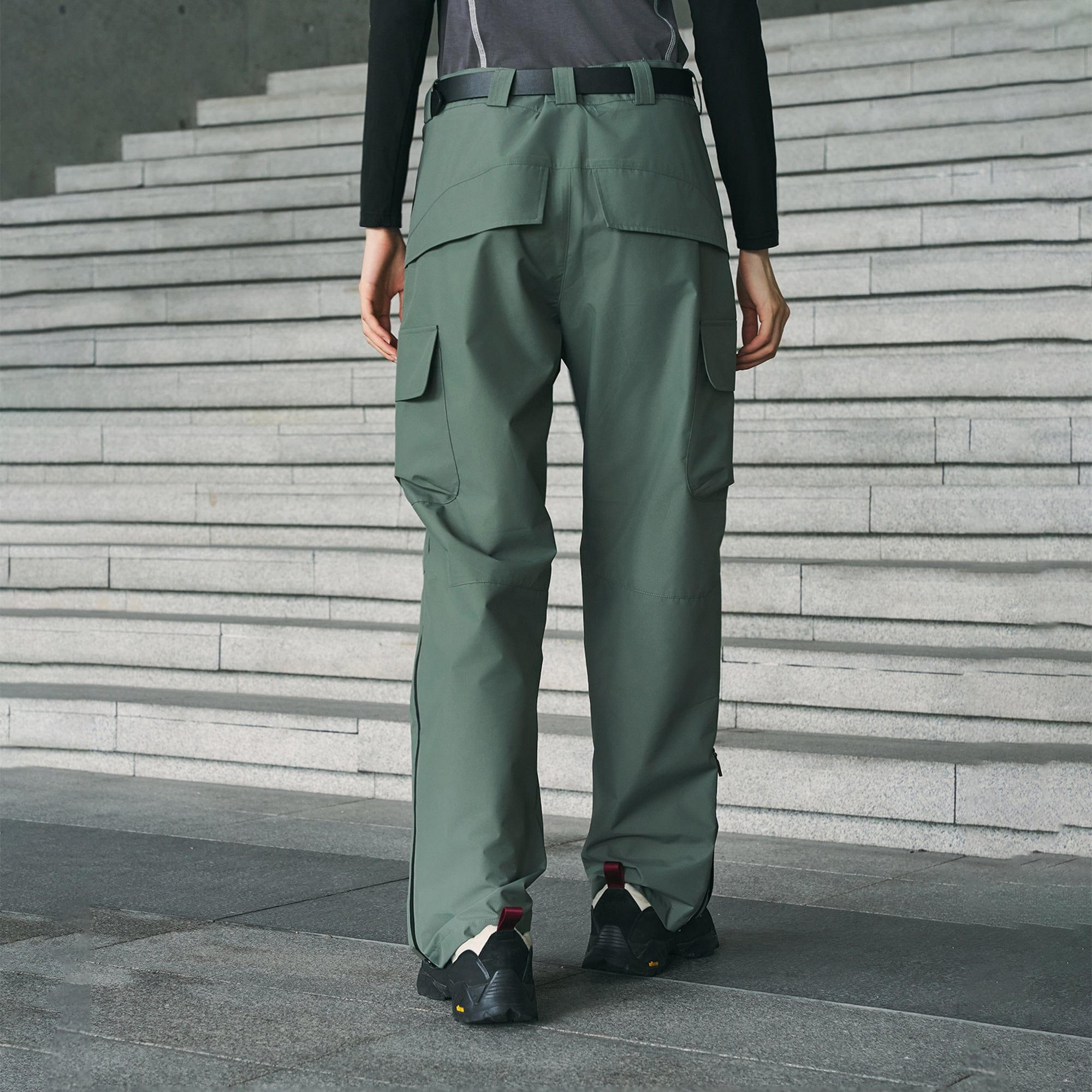 ENSHADOWER Waterproof Pleated Spliced Multi-pocket Pants, premium urban and streetwear designers apparel on PROJECTISR.com, ENSHADOWER