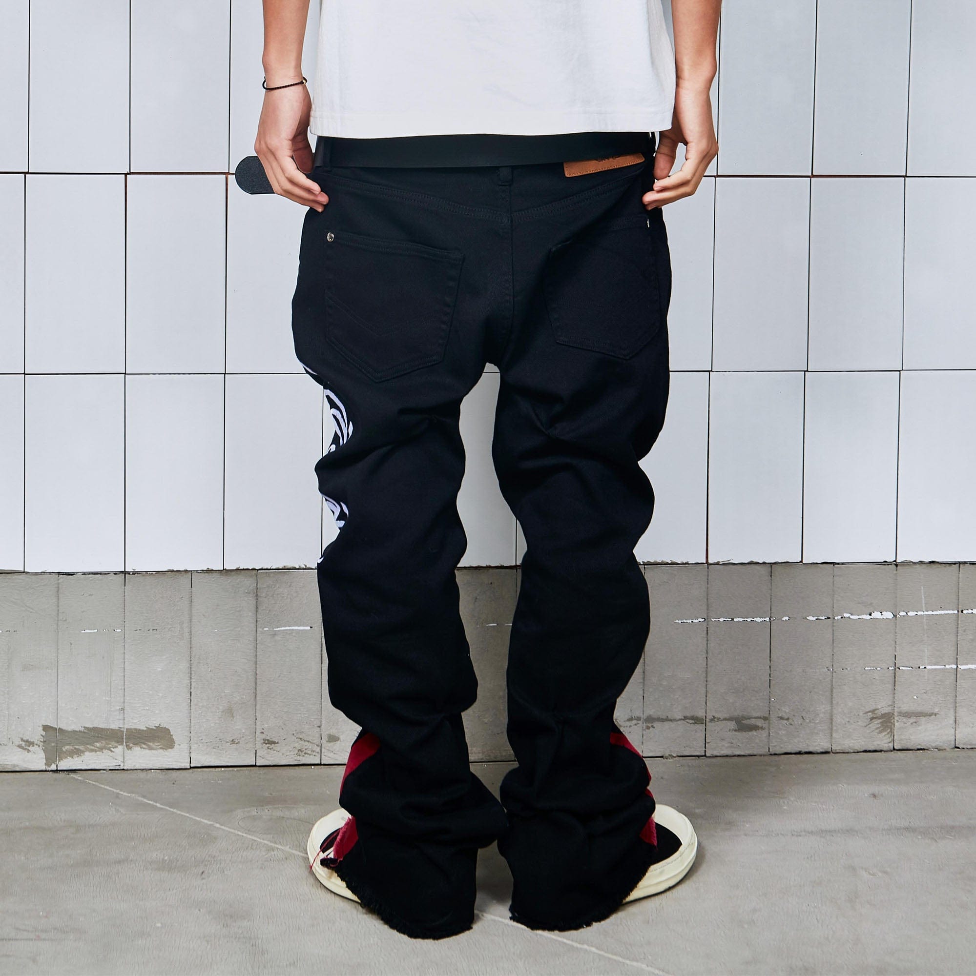 VINKID Arabic Script Crinkled Contrast Spliced Pants, premium urban and streetwear designers apparel on PROJECTISR.com, VINKID