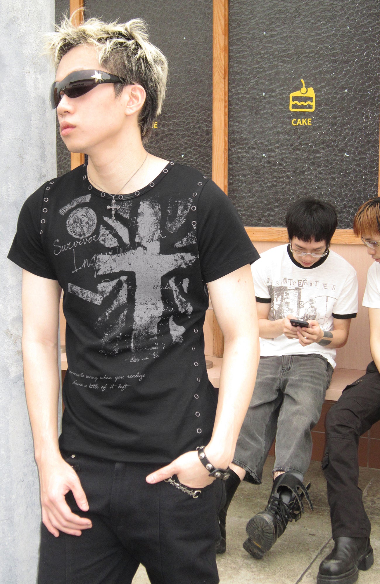SADSOUP Grommet Graphic Slim Tee