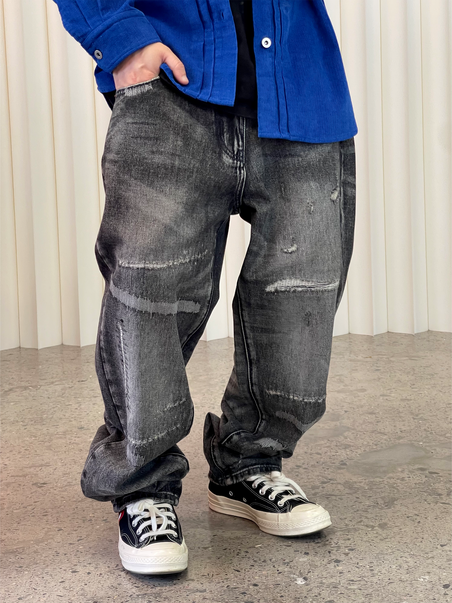 ME DA IGUAL Washed Destroyed Patch Straight-Leg Jeans