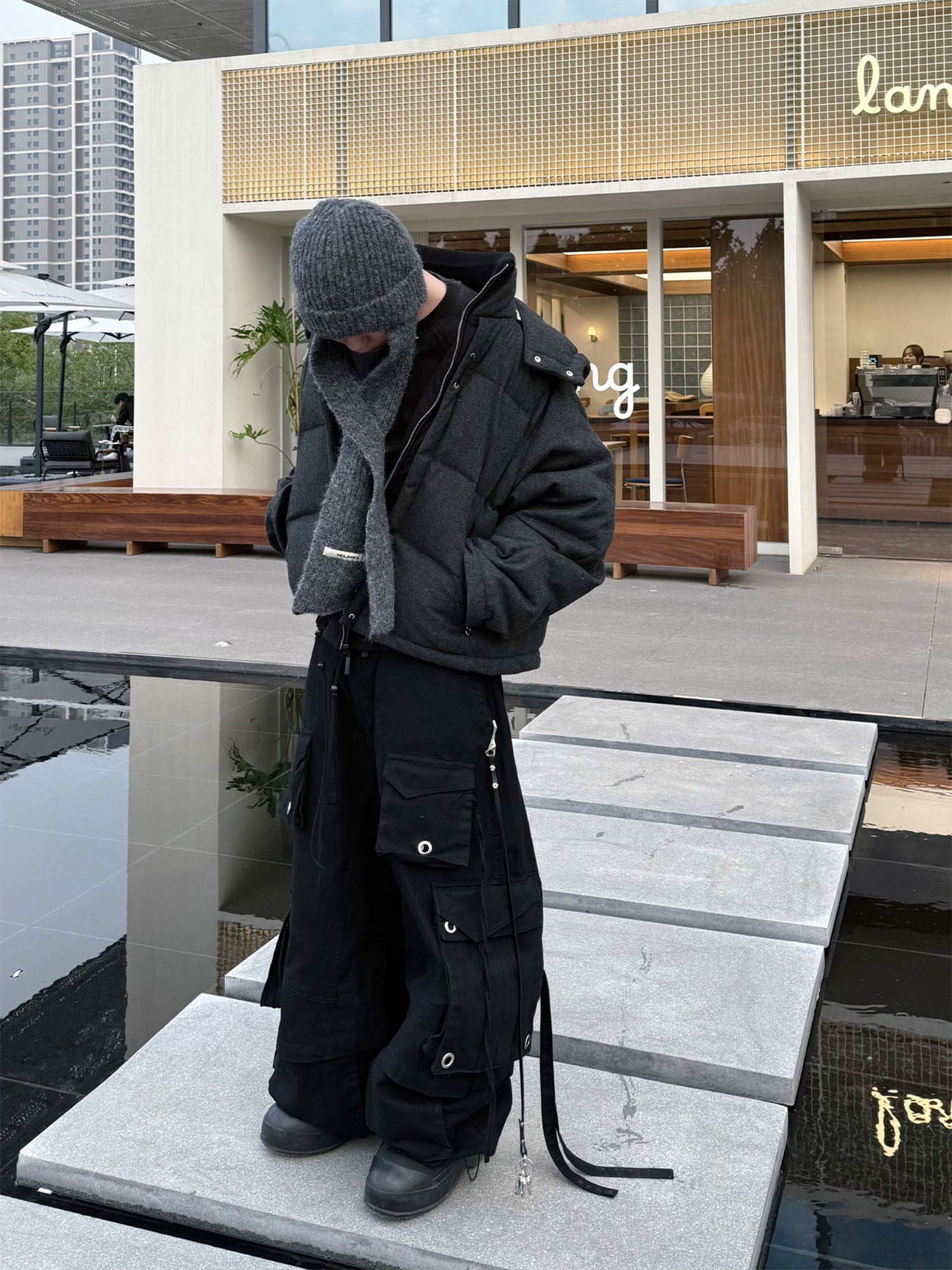 RELABEL Detachable Scarf Beanie Set