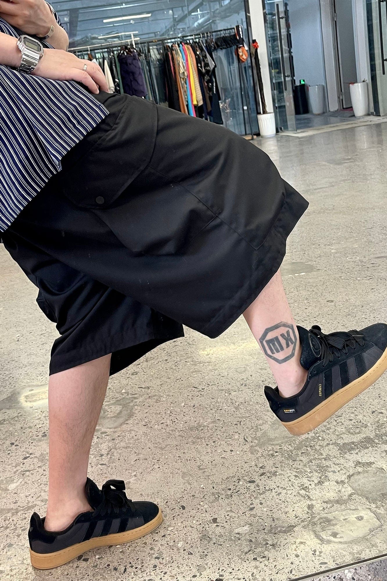 ME DA IGUAL Multi-Pocket Oversized Utility Shorts, premium urban and streetwear designers apparel on PROJECTISR.com, ME DA IGUAL
