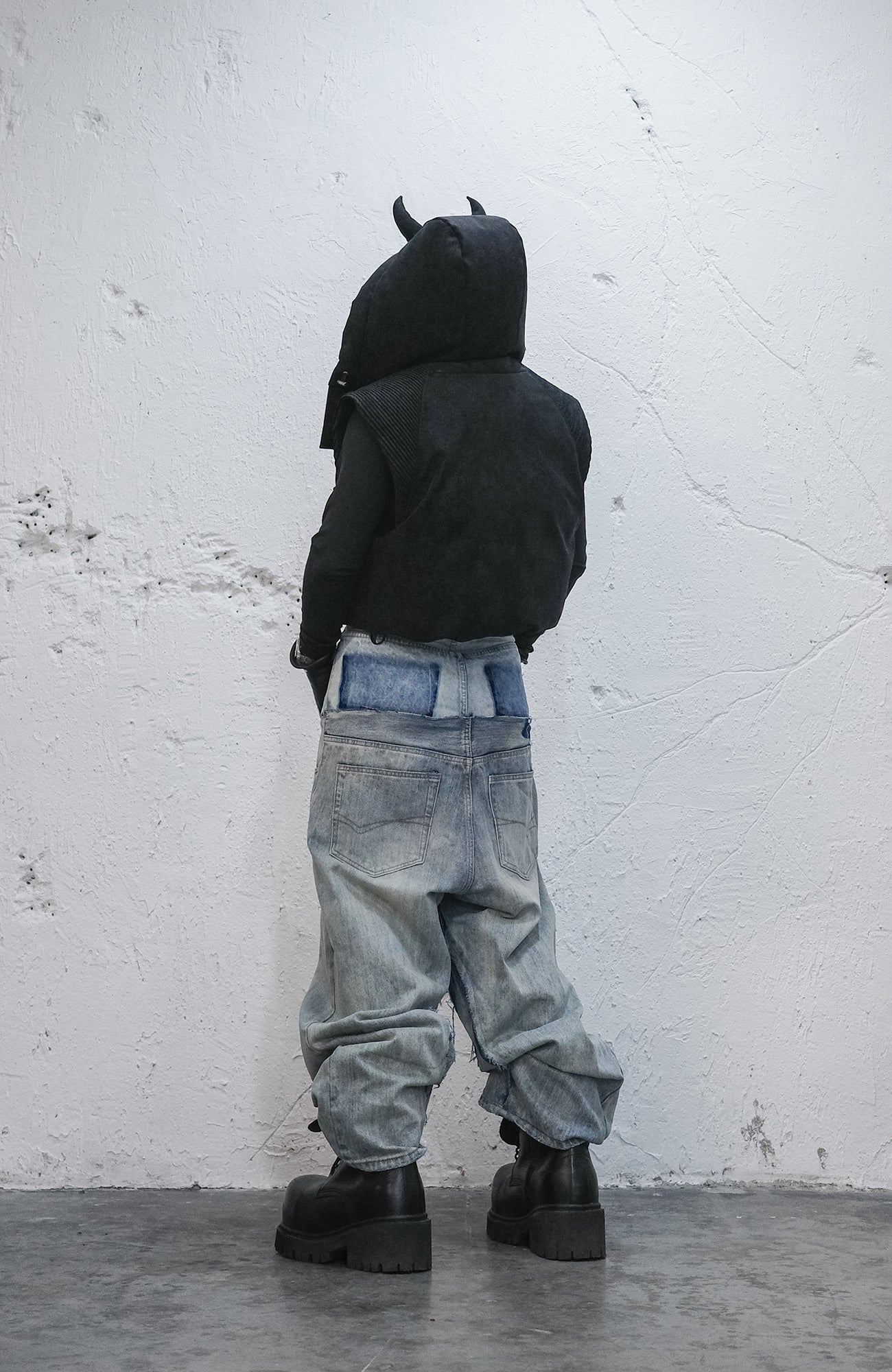 UNDERWATER Demon Horned Detachable Hood Down Vest