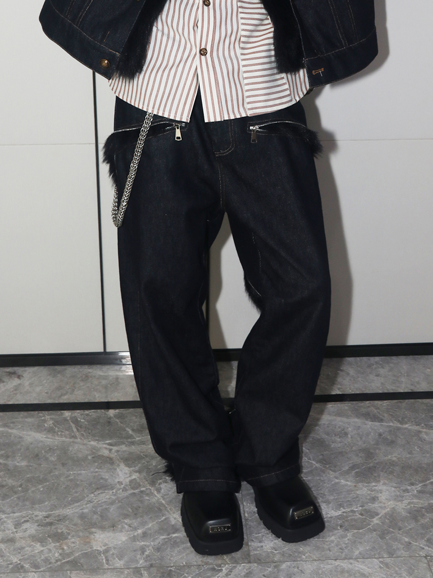 ASSEEN Faux Fur-Spliced Raw Denim Pants