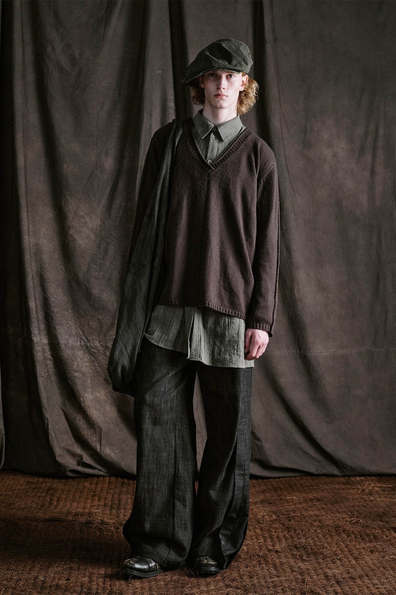 ILNya Nieternite Nifutur Draped Crescent Oversized Tote, premium urban and streetwear designers apparel on PROJECTISR.com, ILNya Nieternite Nifutur