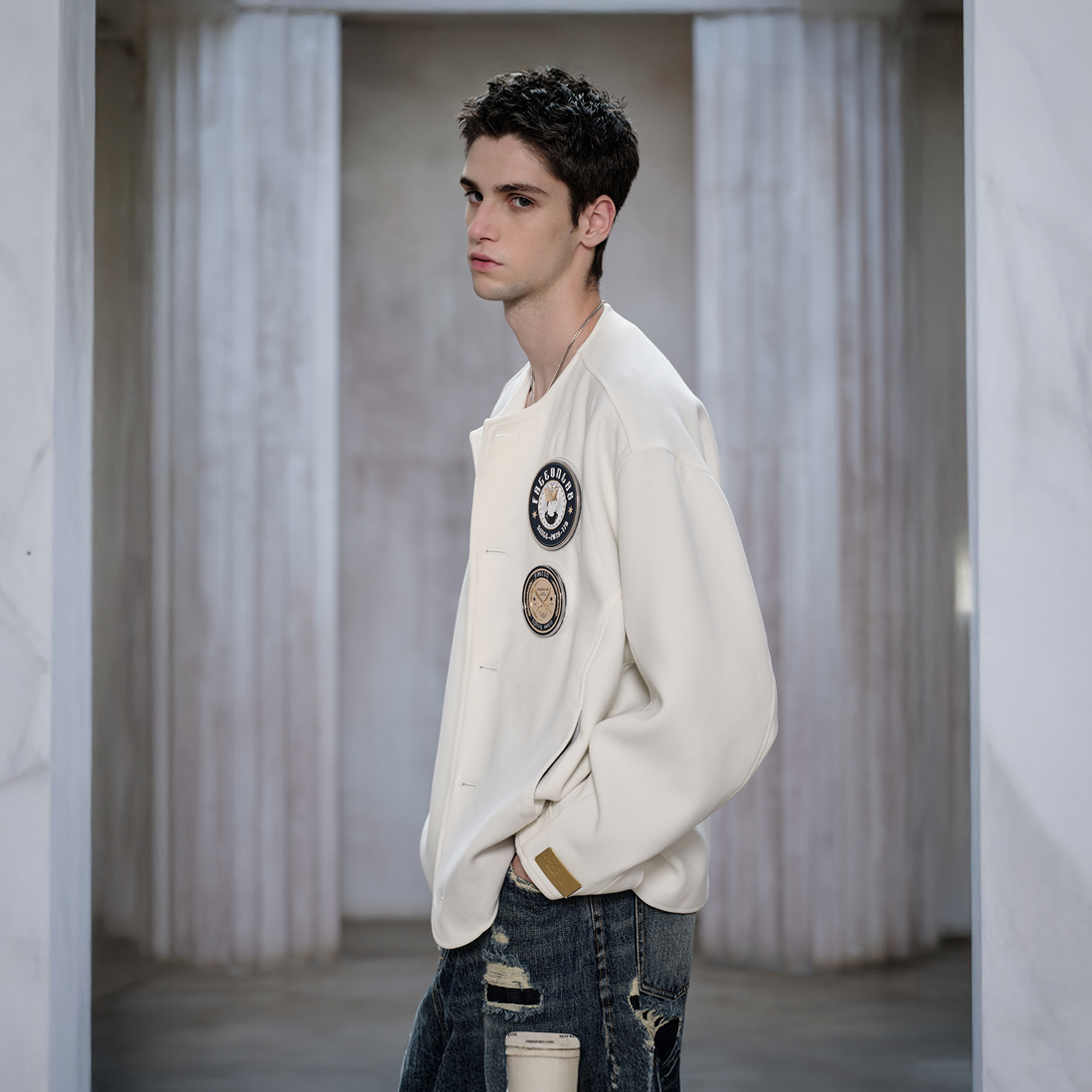 FACEONLAB Essential Badge Crewneck Jacket