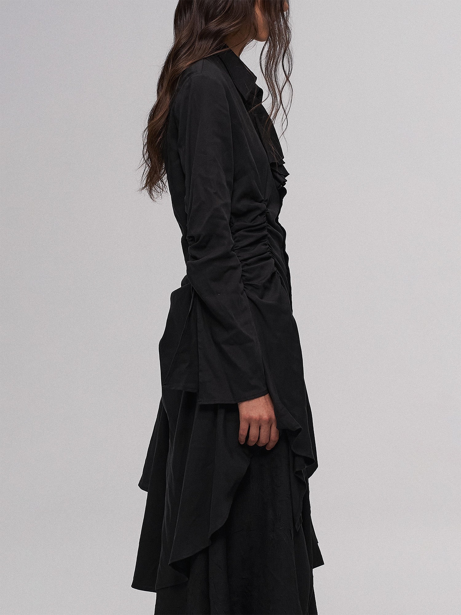 ILNya Nieternite Nifutur Asymmetric Ruched Waist Ruffle-Neck Long Shirt Black