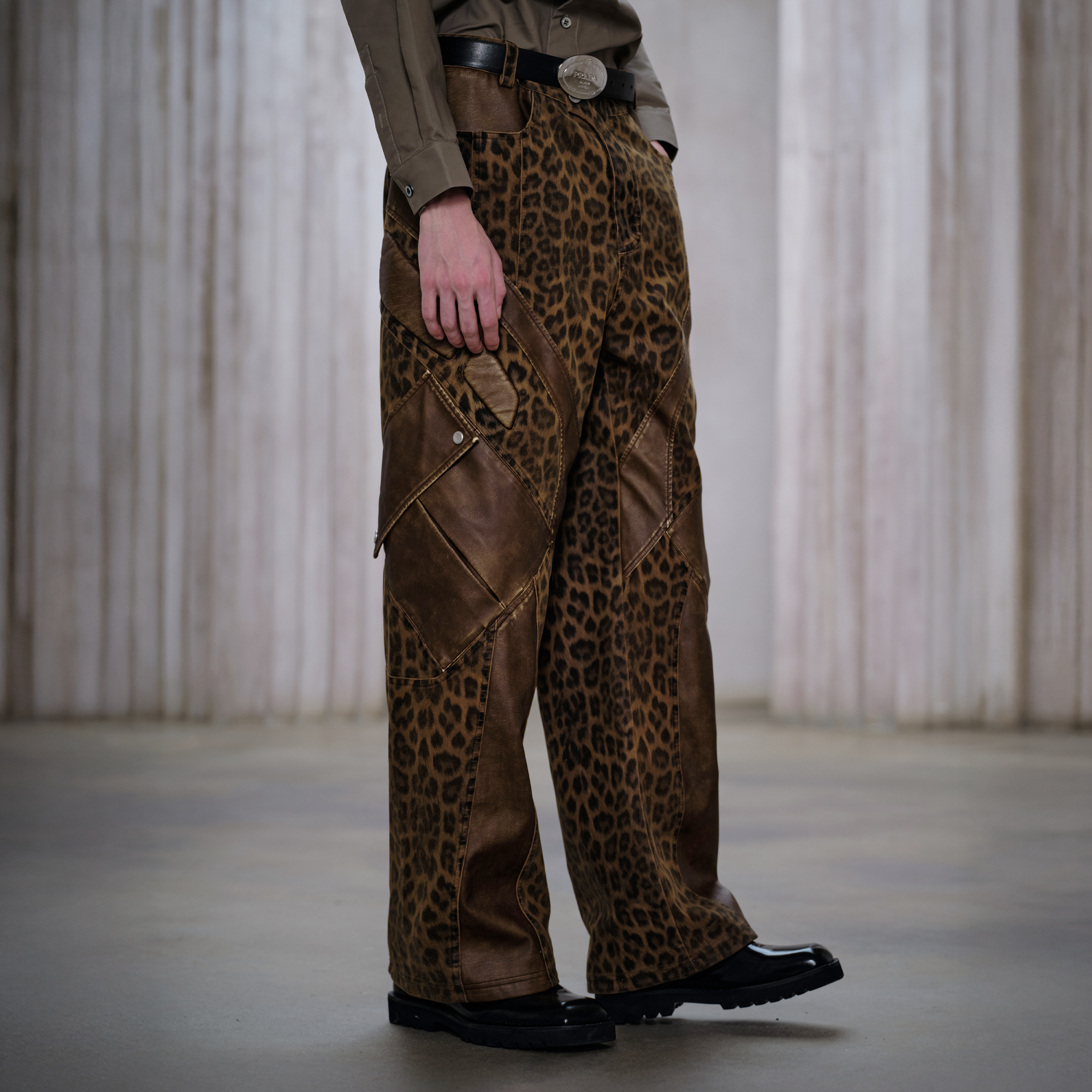 FACEONLAB Leopard Paneled Straight-Leg Pants