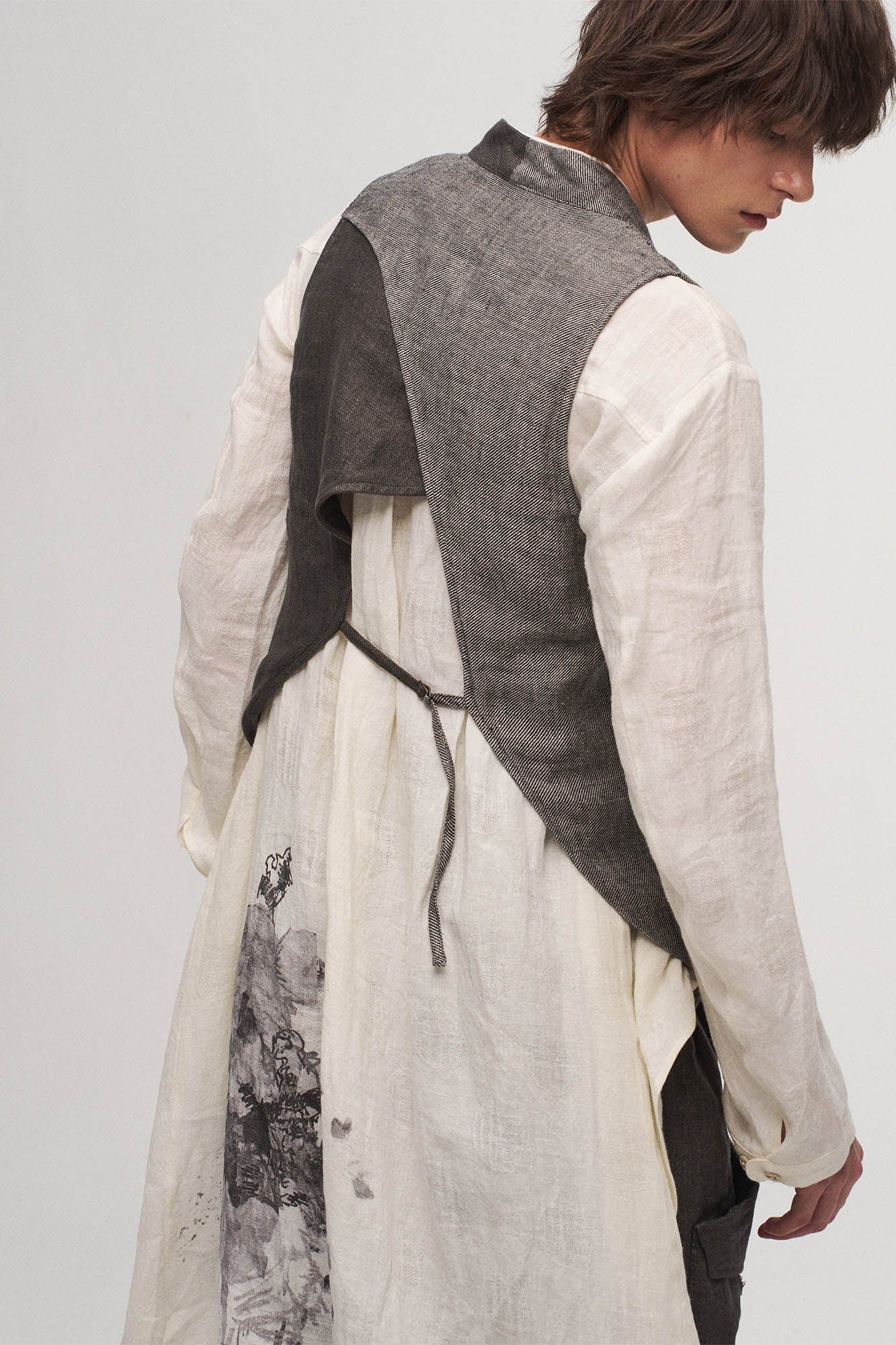 ILNya Nieternite Nifutur Asymmetrical Panelled Contrast Back-Tie Vest Gray, premium urban and streetwear designers apparel on PROJECTISR.com, ILNya Nieternite Nifutur