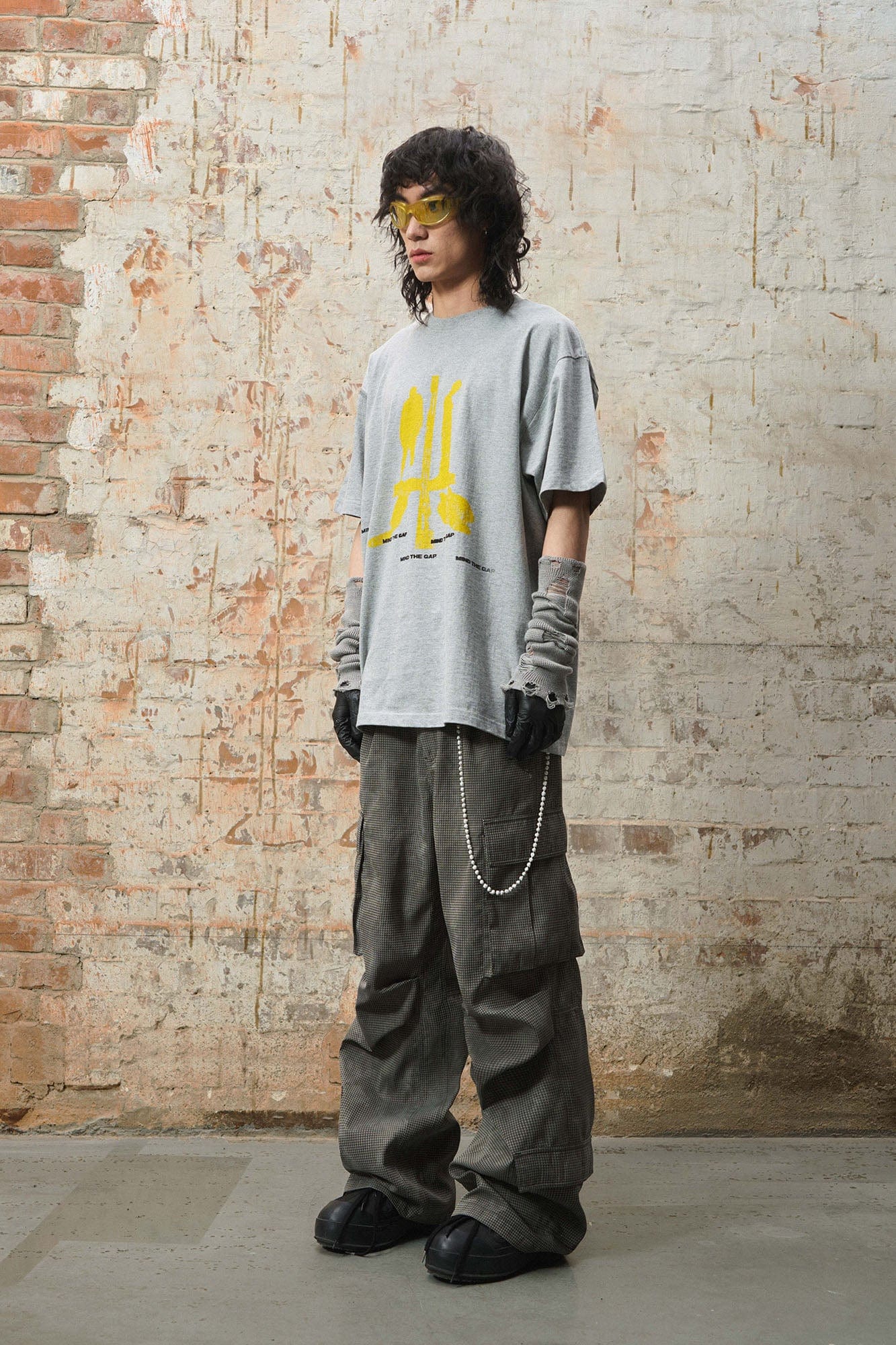 RELABEL Mini Checker Multi-Pocket Strap Pleated Cargo Pants Dark Gray, premium urban and streetwear designers apparel on PROJECTISR.com, RELABEL