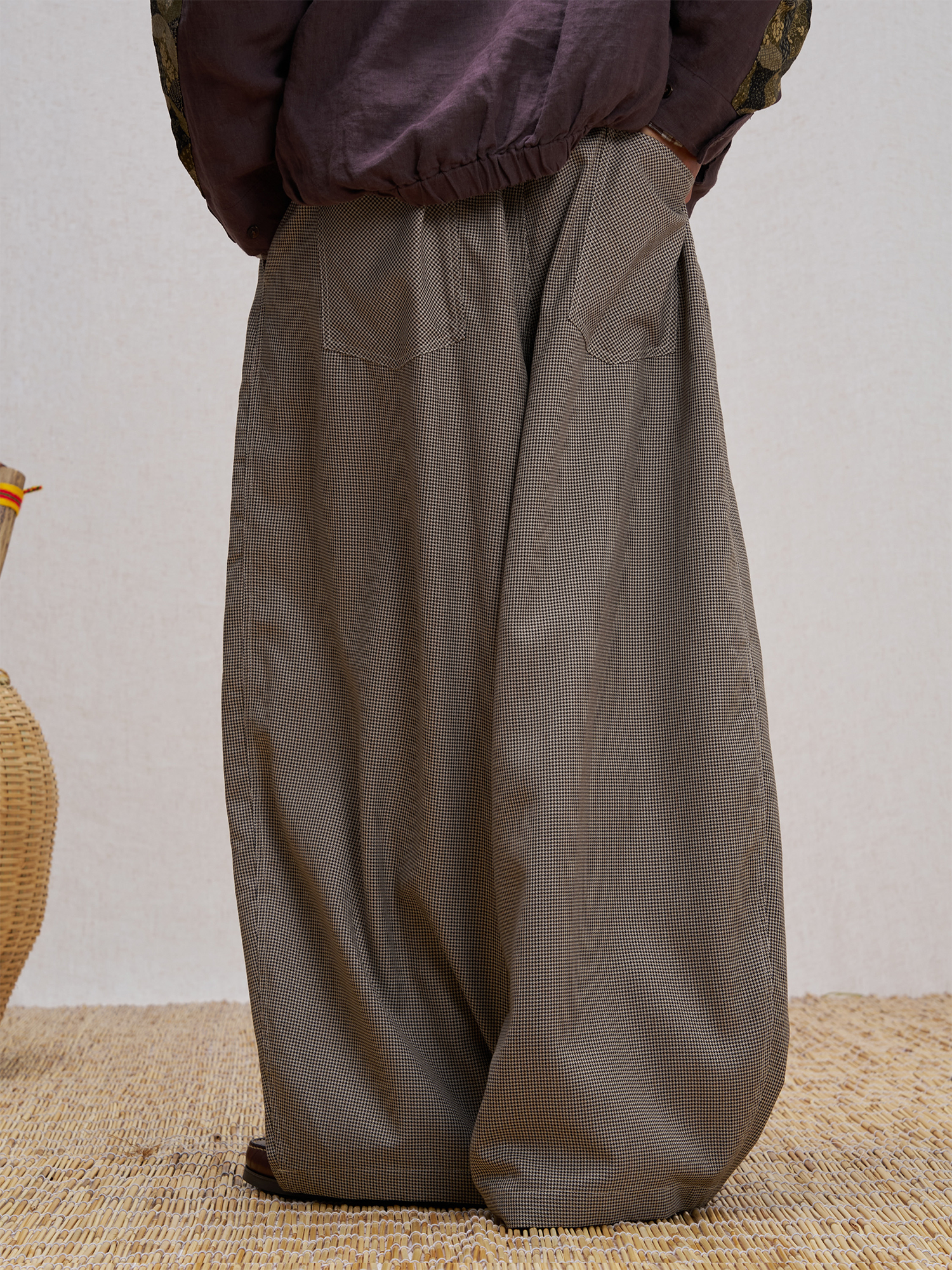 UNLIMITED MOTE Wool Blend Houndstooth Drawstring Balloon Pants