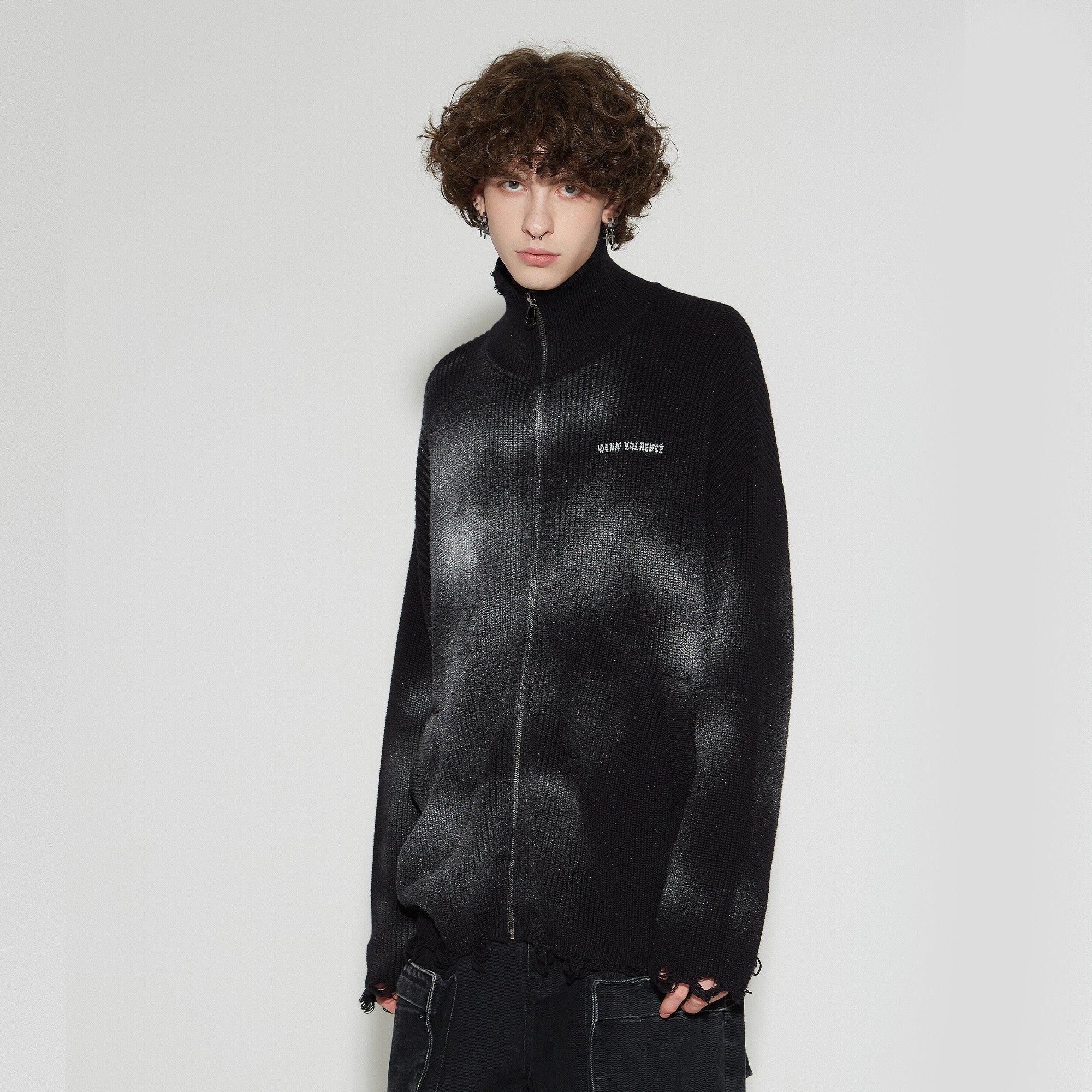 VANN VALRENCE Distressed Ombre Zip-Up Cardigan