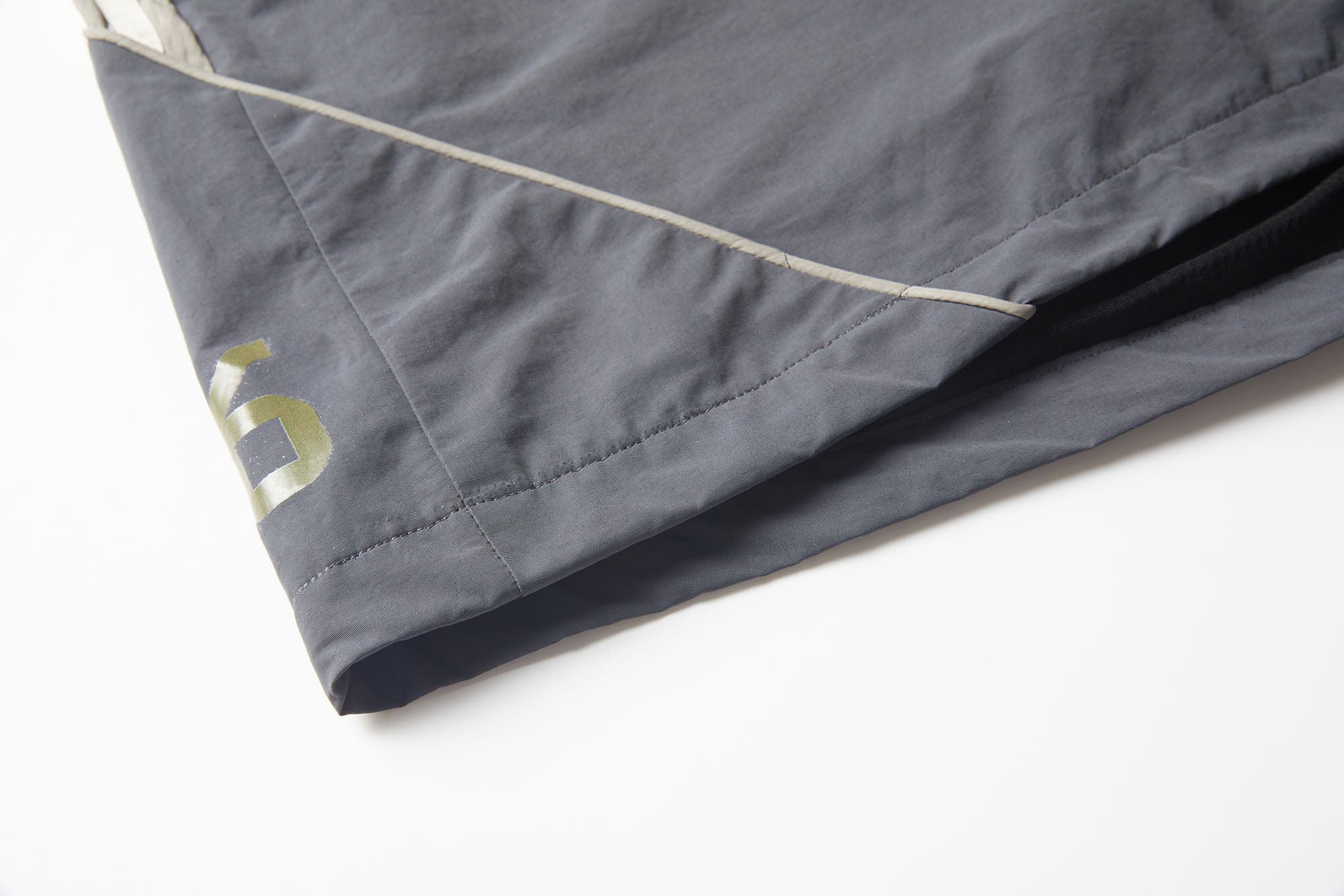 ERROR CODE ROBOT Athletic Contrast Spliced Shorts, premium urban and streetwear designers apparel on PROJECTISR.com, ERROR CODE ROBOT