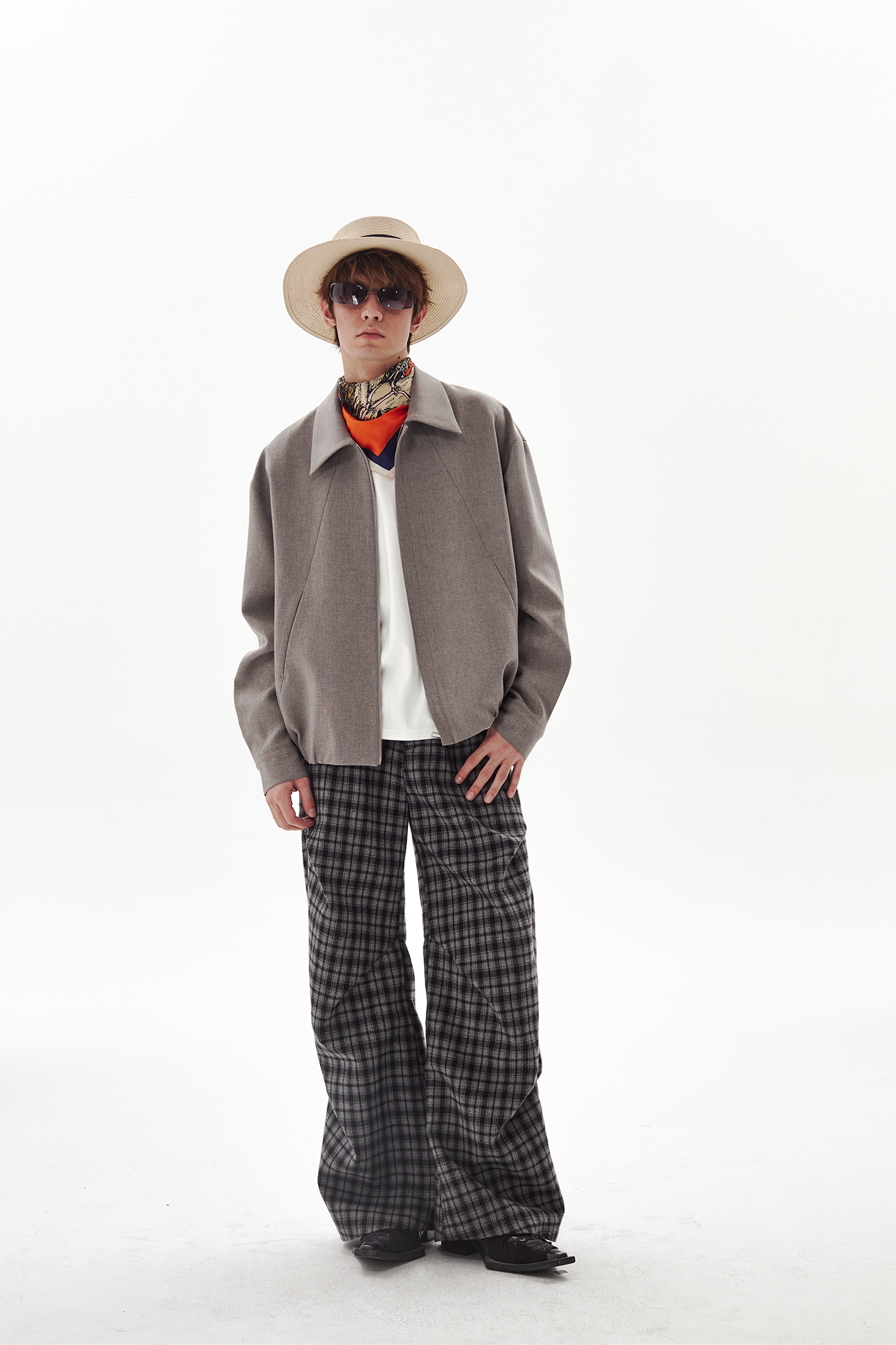 PASET Retro Plaid Folded Straight-Leg Trousers
